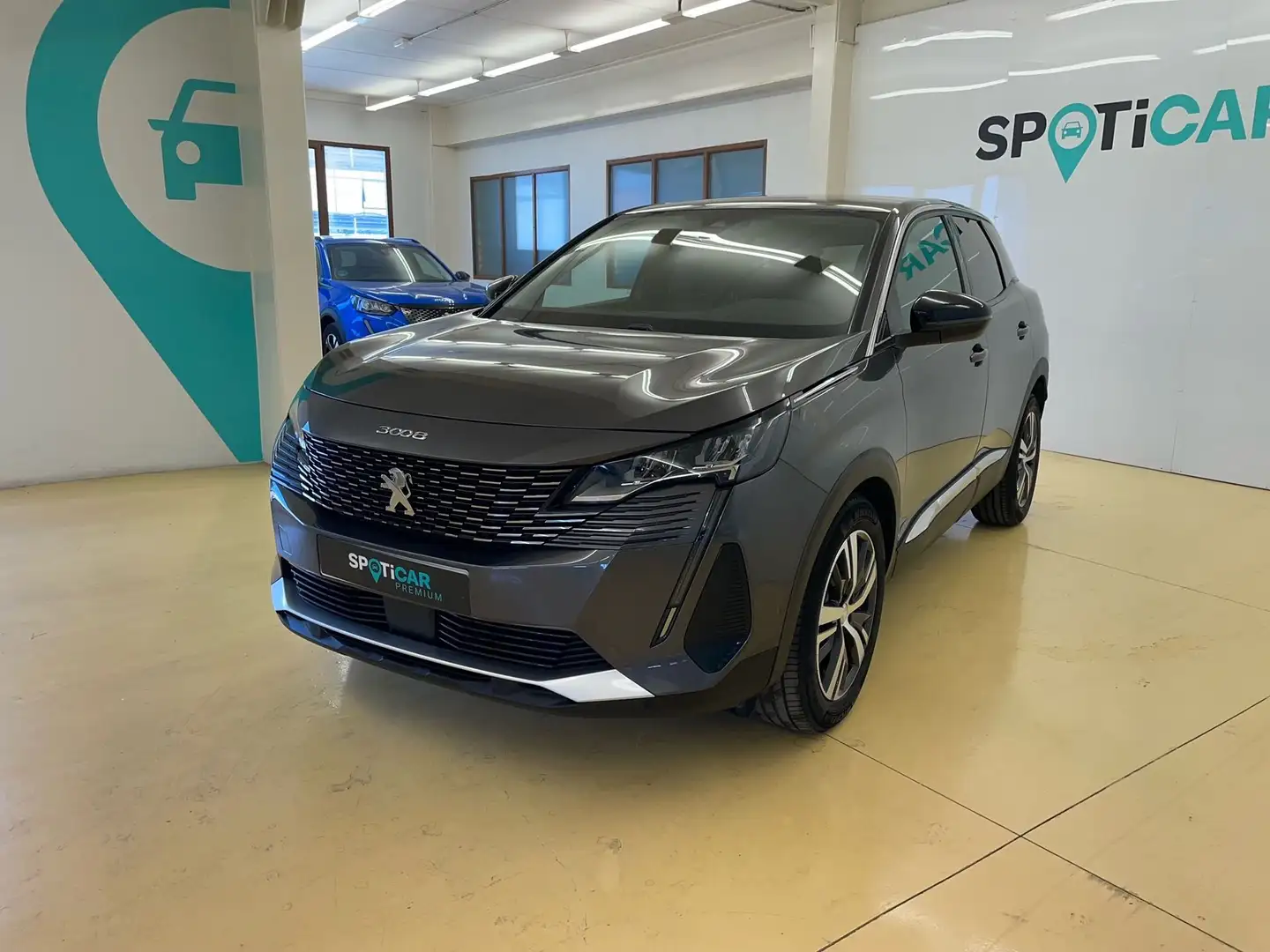 Peugeot 3008 1.2 PureTech S&S Allure 130 Gris - 1