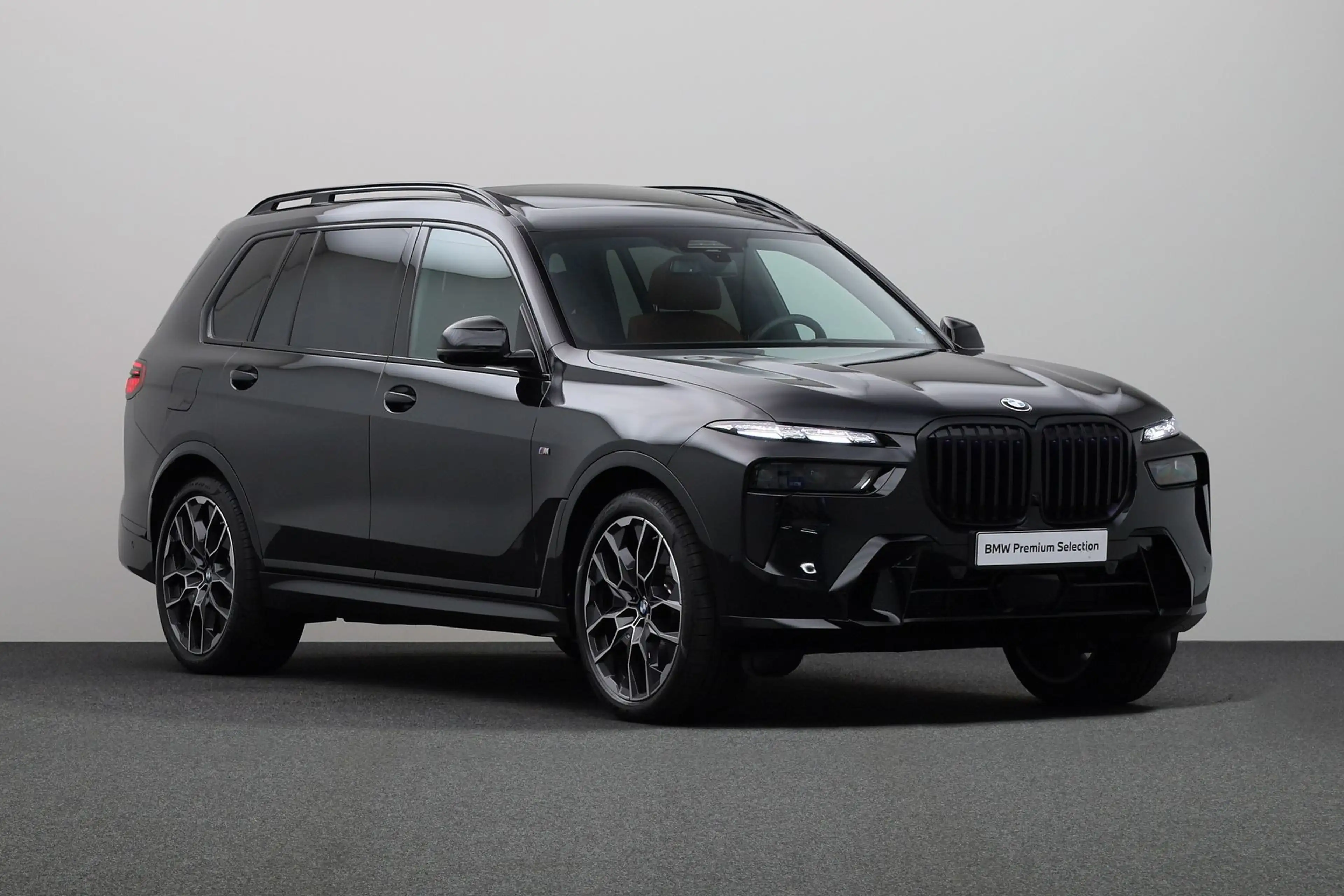 BMW X7 xDrive40i — photo 7