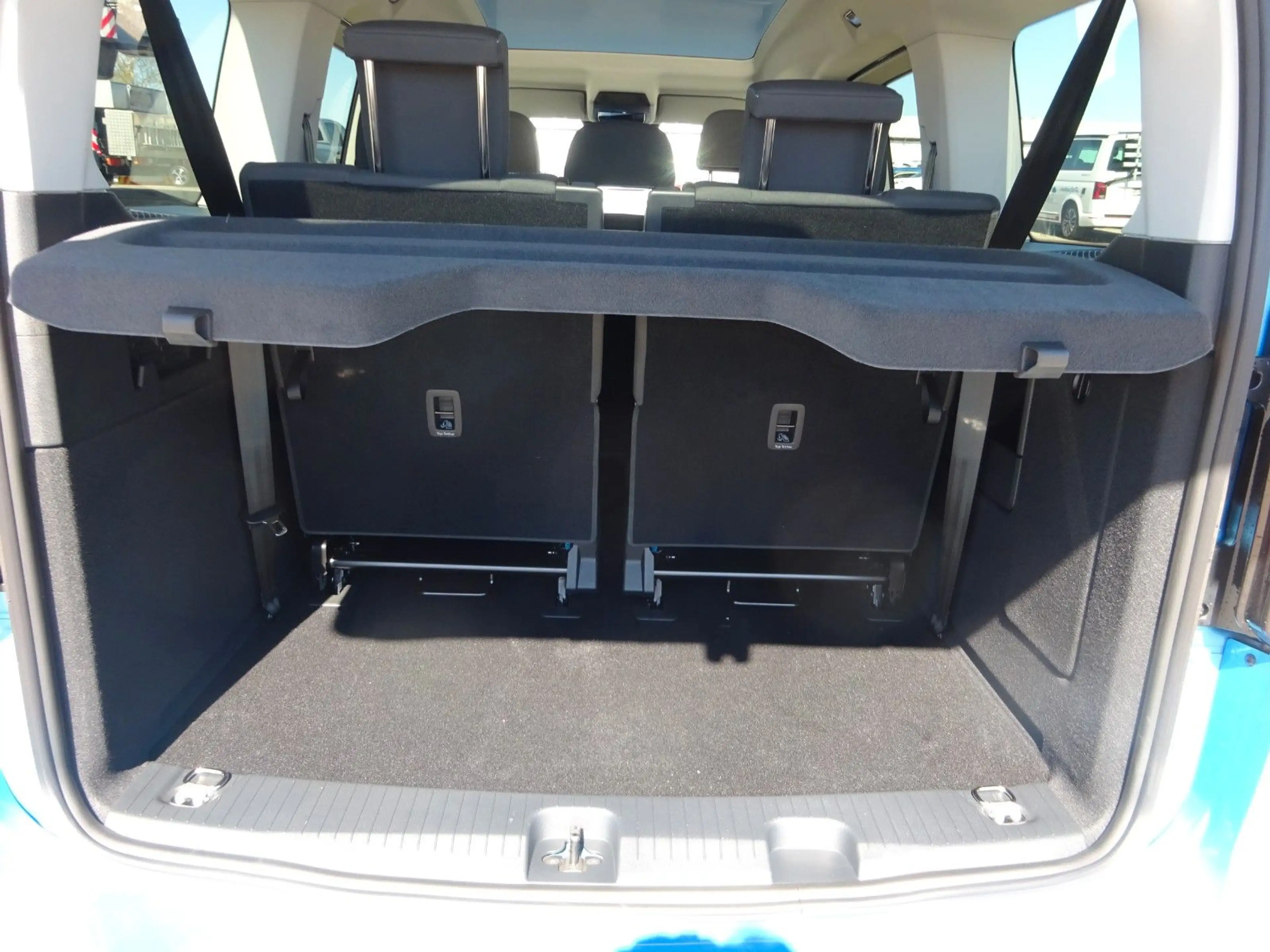 Ford Grand Tourneo Connect Active Stndhz AHK LED Pano — photo 7