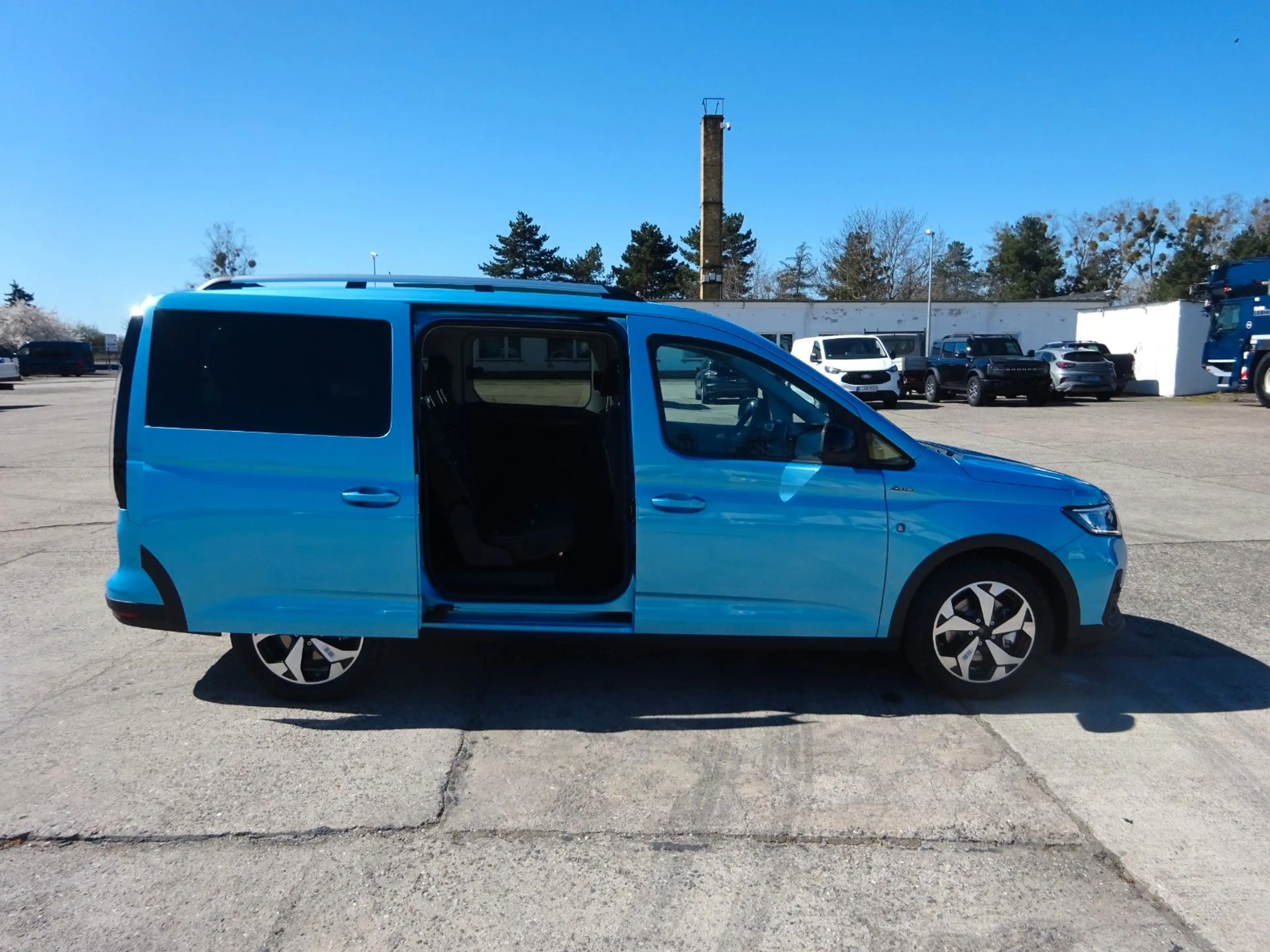 Ford Grand Tourneo Connect Active Stndhz AHK LED Pano — photo 10