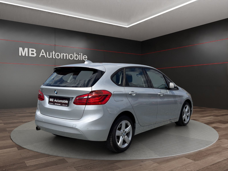 BMW 218 Active Tourer 218 i Automatik/Navi/P-Dach — photo 9