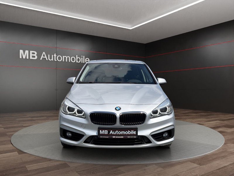 BMW 218 Active Tourer 218 i Automatik/Navi/P-Dach — photo 3
