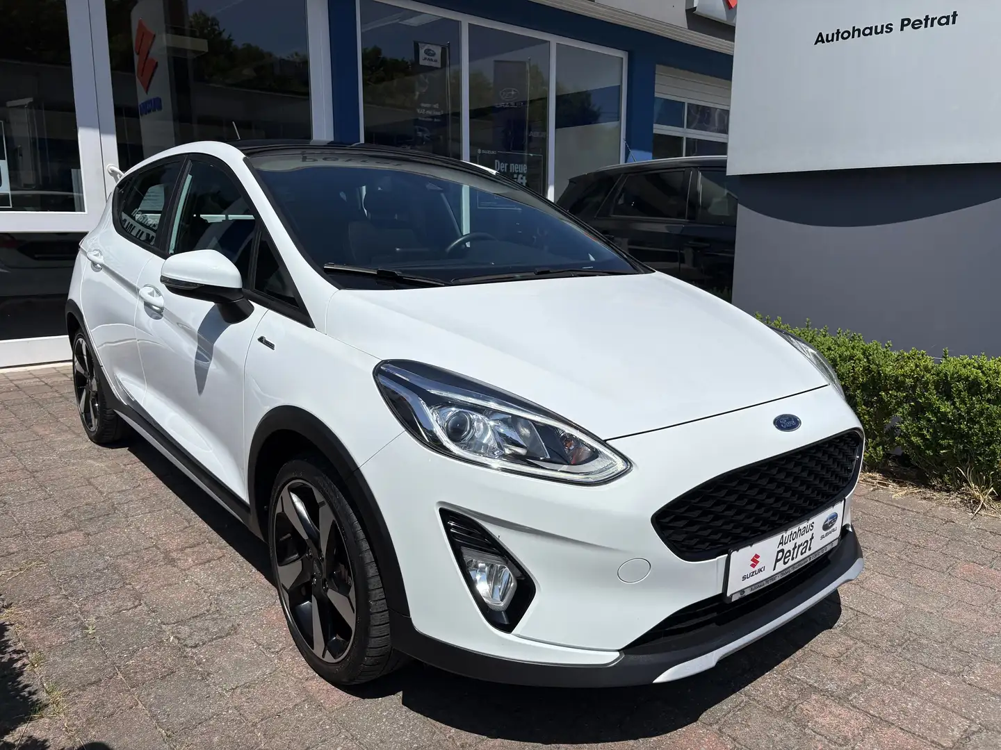 Ford Fiesta Active X Blanc - 2