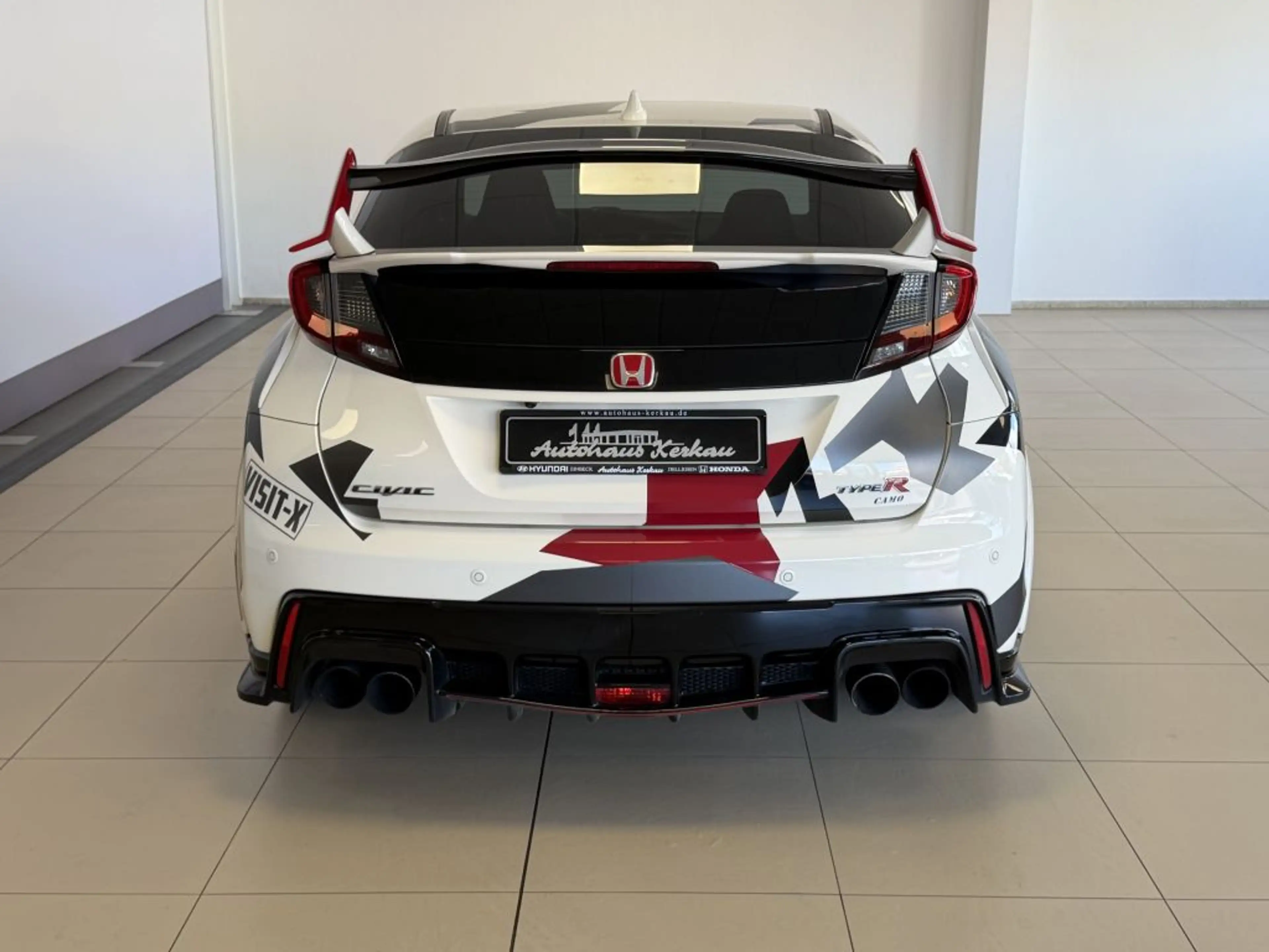 Honda Civic 2.0 VTEC Turbo Type R Final Edition — photo 9