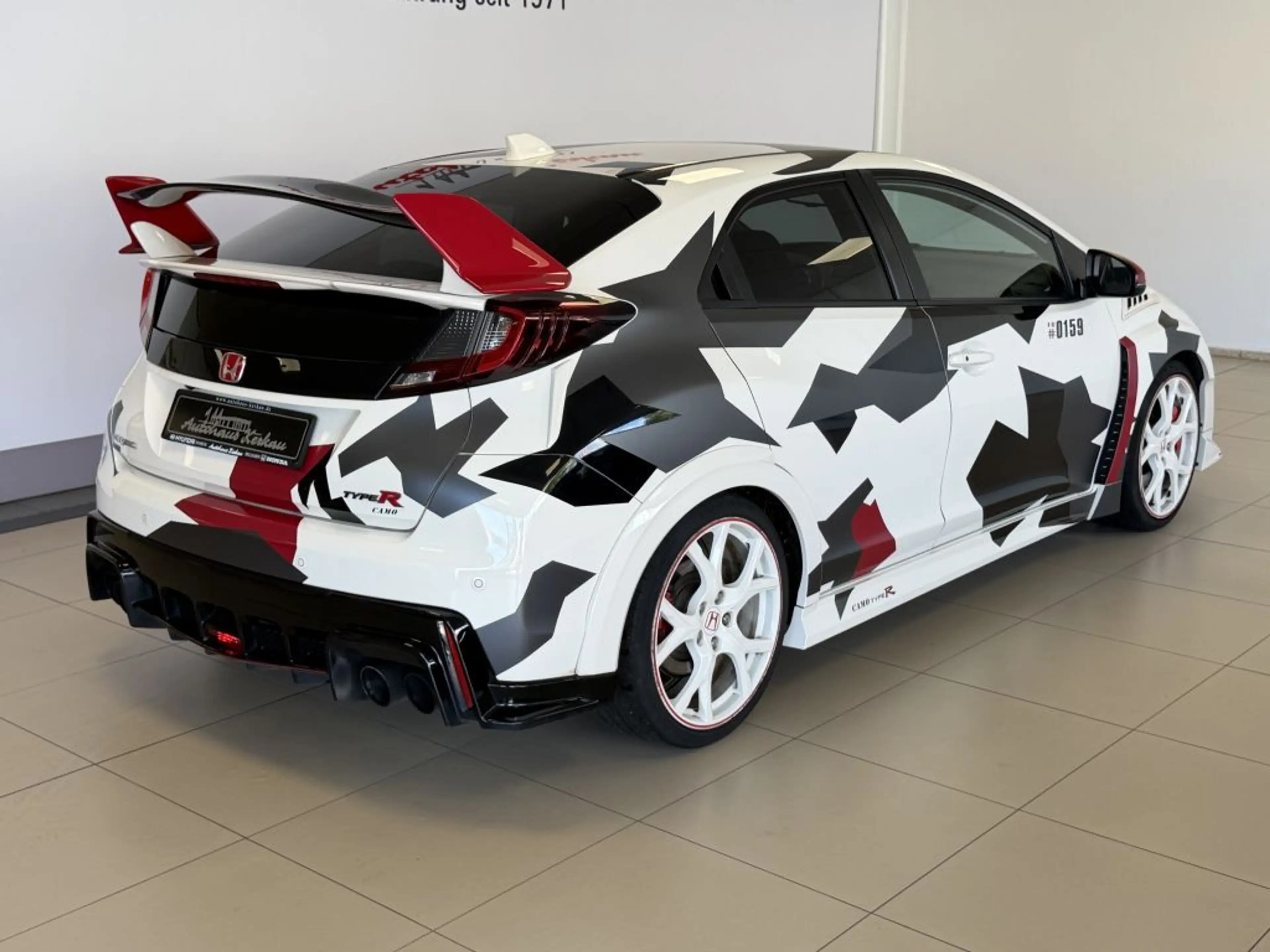 Honda Civic 2.0 VTEC Turbo Type R Final Edition — photo 8