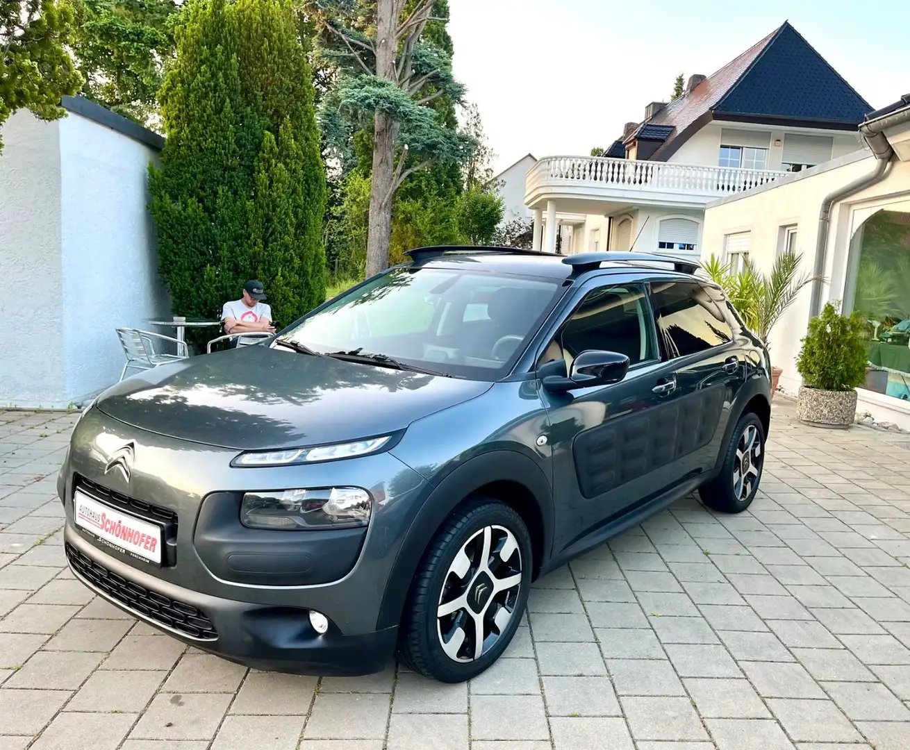 Citroen C4 Cactus 1.6 HDi org.79'Km Klima Navi PDC 17" Grau - 1