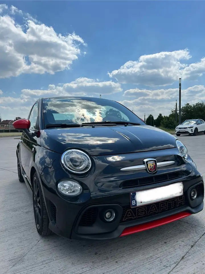 Abarth 595 2022