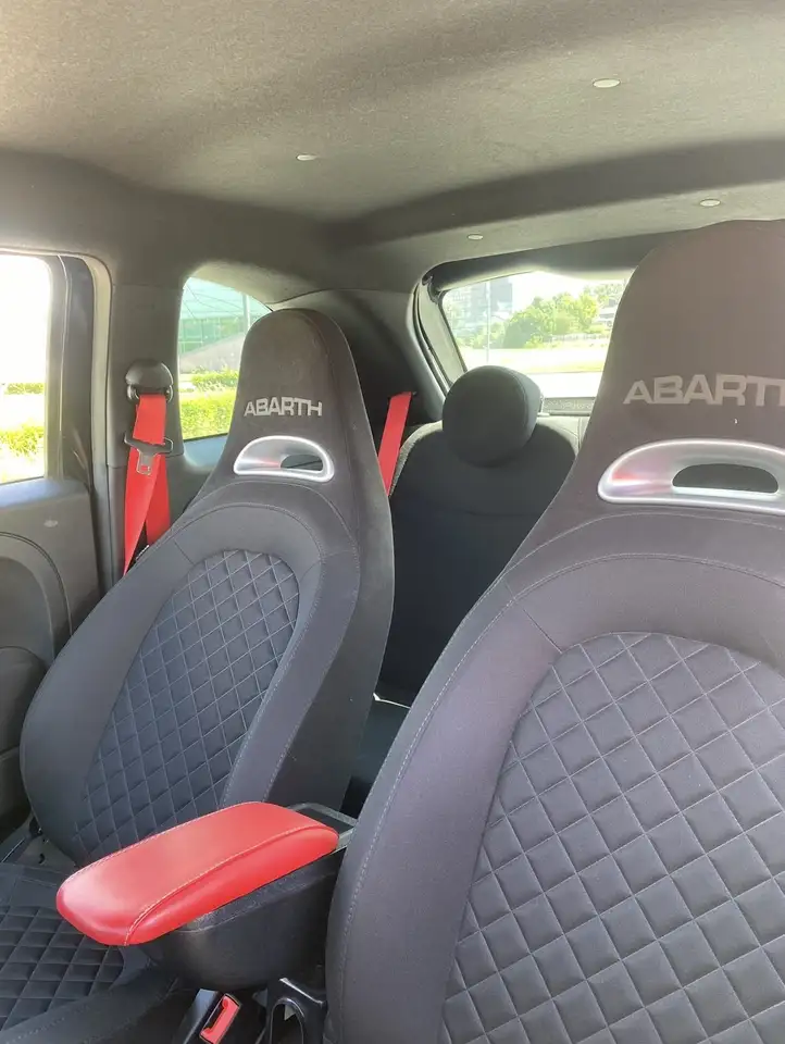 Abarth 595 2022 — фото 8