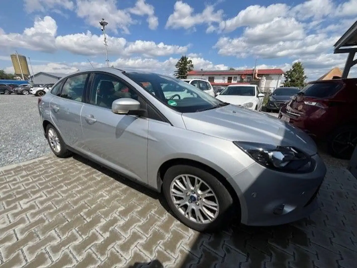 Ford Focus Lim. Titanium Argent - 1