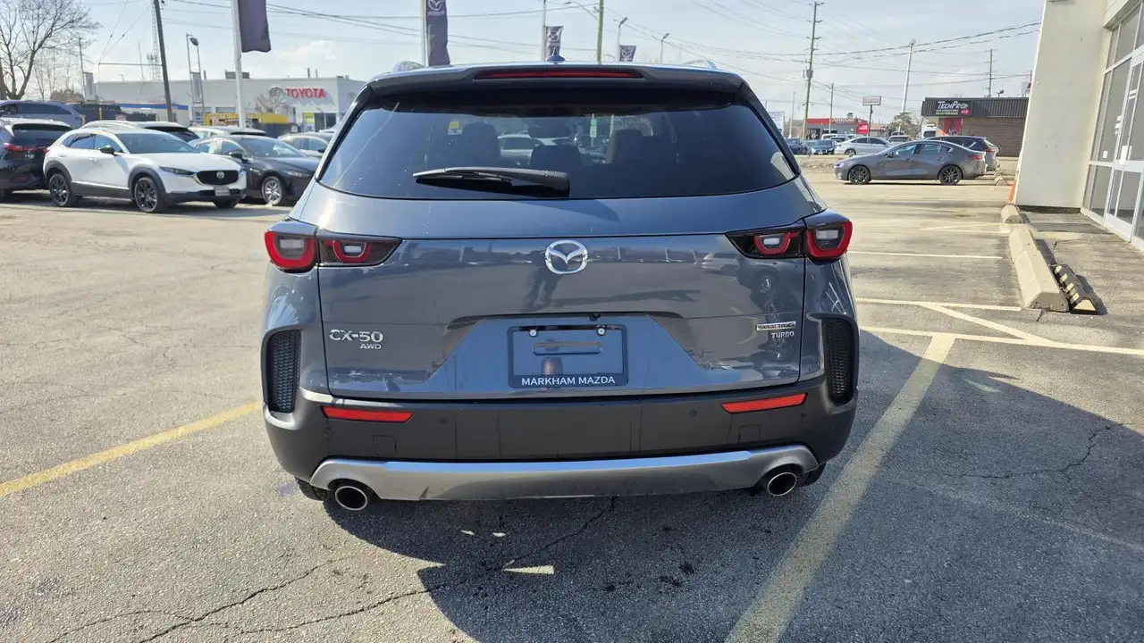 Mazda CX-50 снимка Mazda CX-50