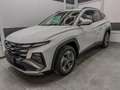 Hyundai TUCSON STYLE KLIMAAUTOMATIK TOTWINKEL NAVI SHZ RFK PDC... Weiß - thumbnail 1