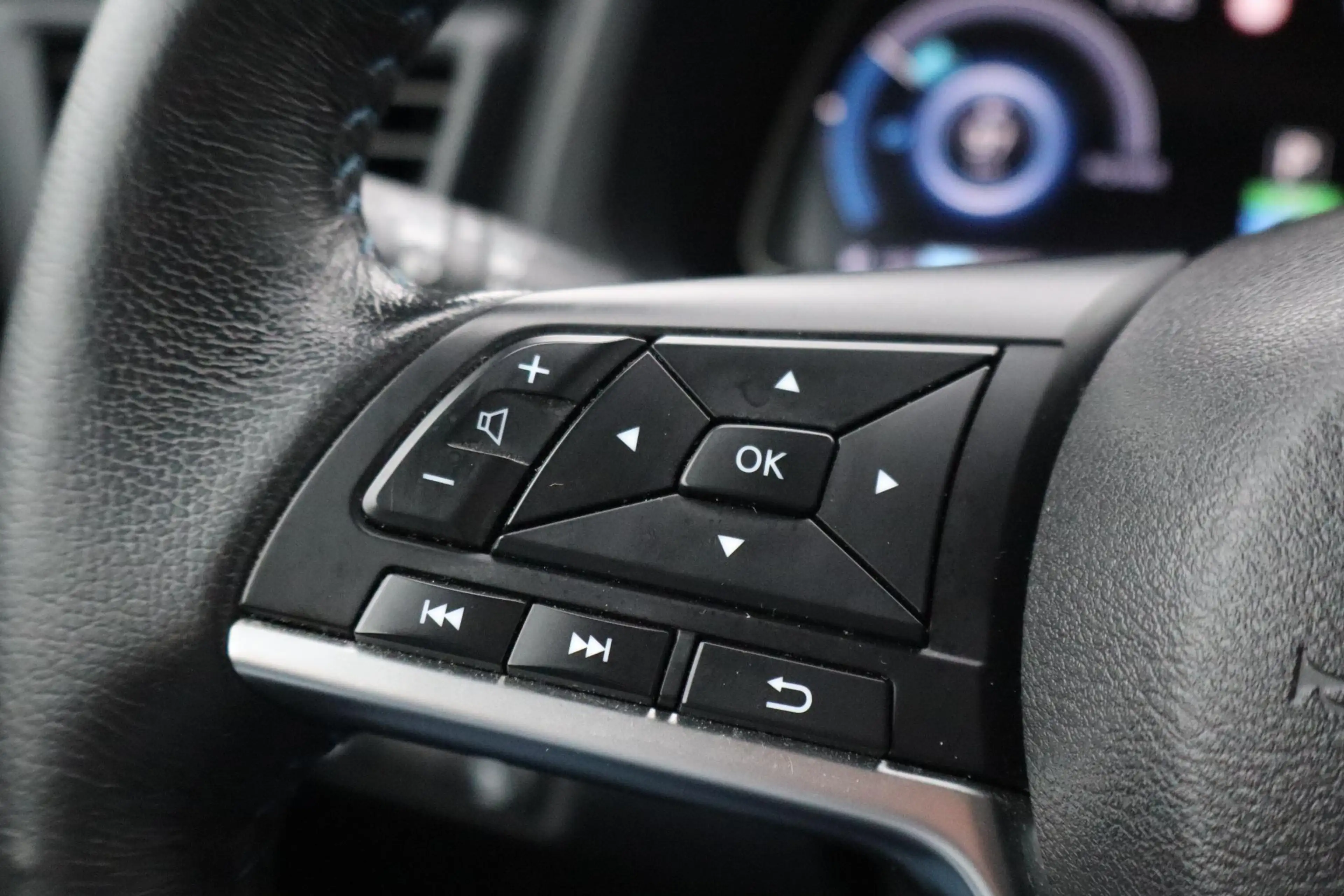 Nissan Leaf Tekna 40 kWh | SOH 92,1% | ProPilot | Active cruis — photo 18