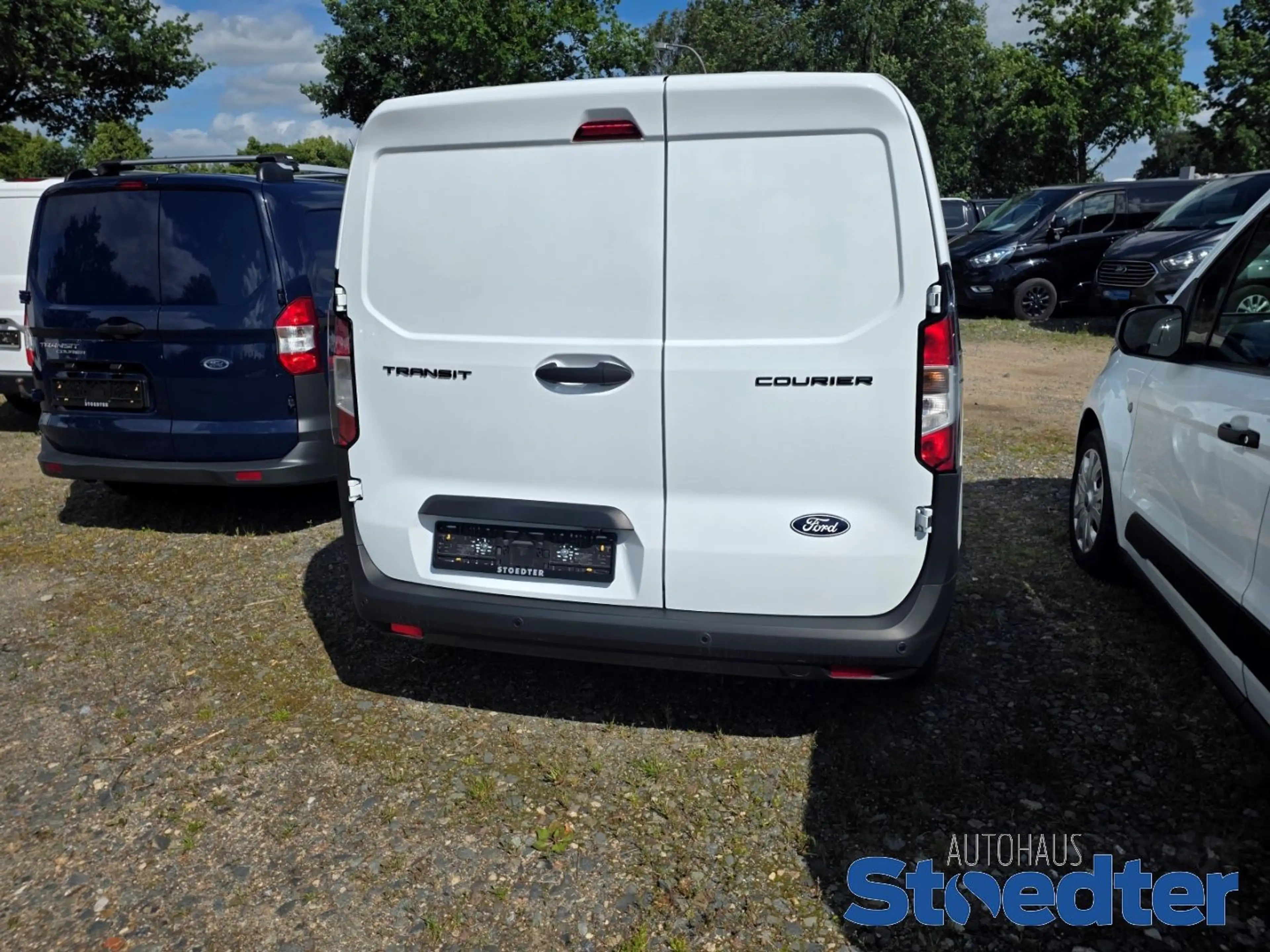 Ford Transit Courier Basis 1.0 EcoBoost Apple CarPlay — photo 4