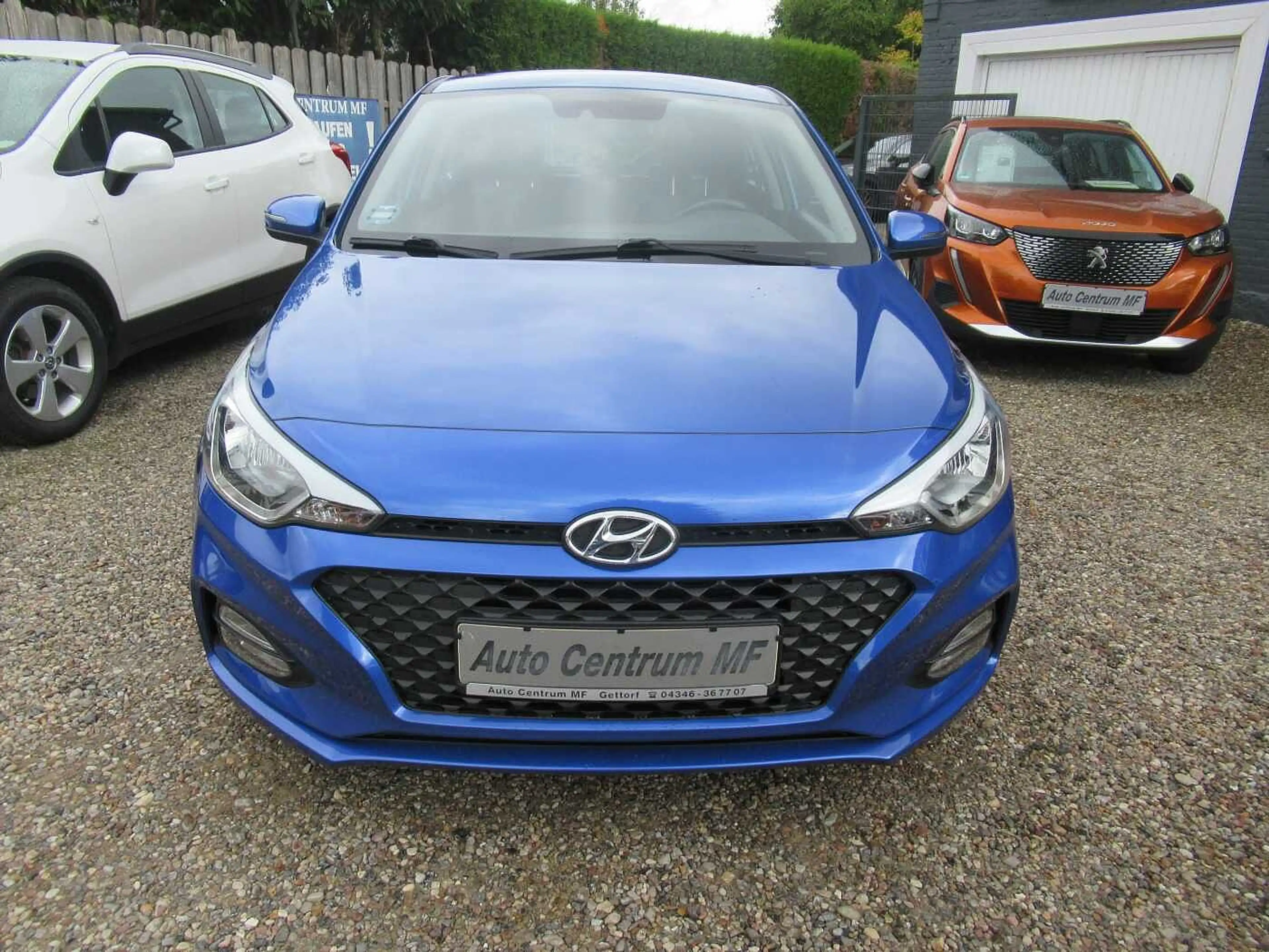 Hyundai i20 1.2 Active — photo 2