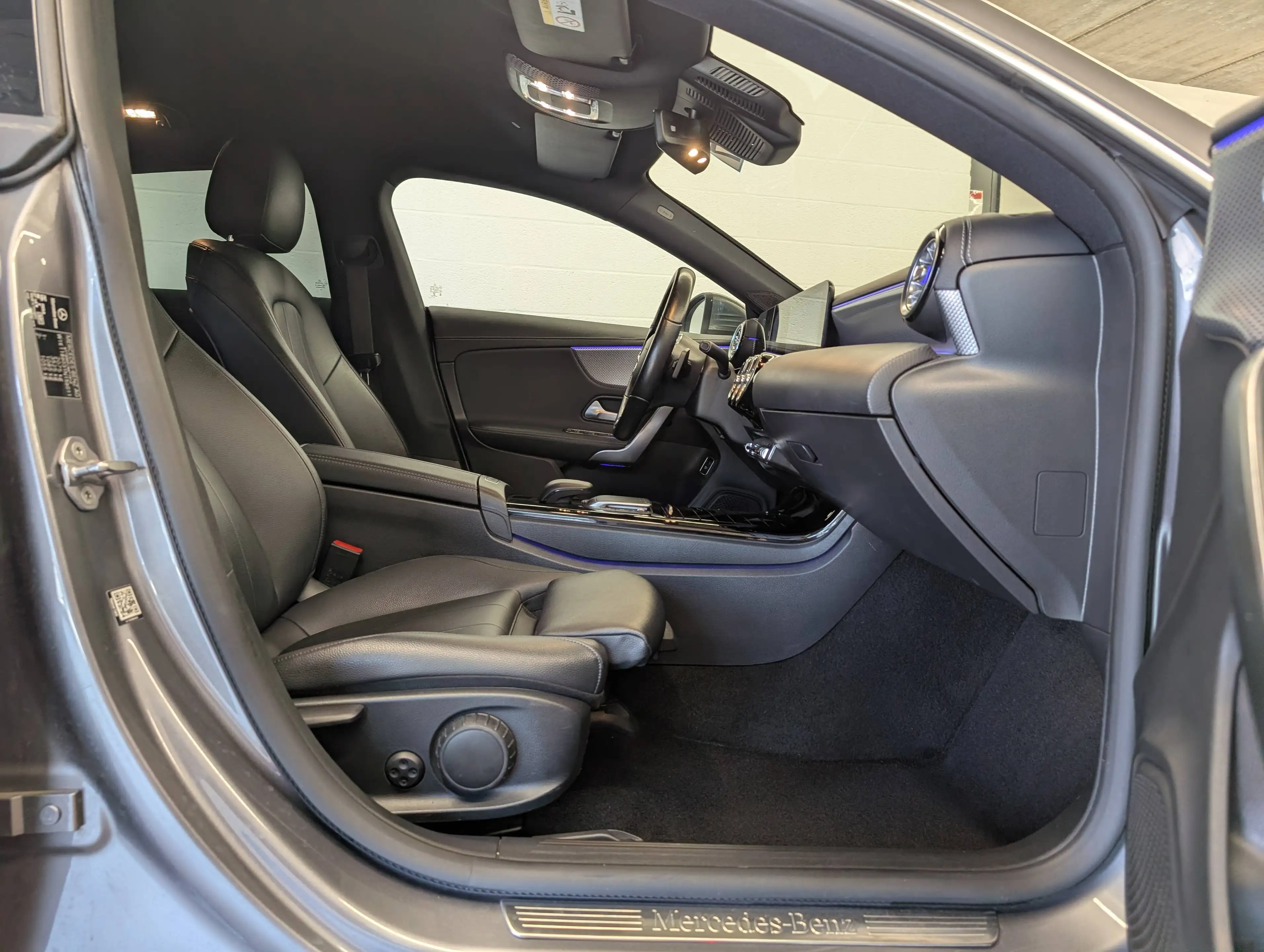Mercedes-Benz CLA 180 d ShootingBrake 7GTRONIC **FULL LED-CRUISE-NAVI CUIR SPORT** — photo 7