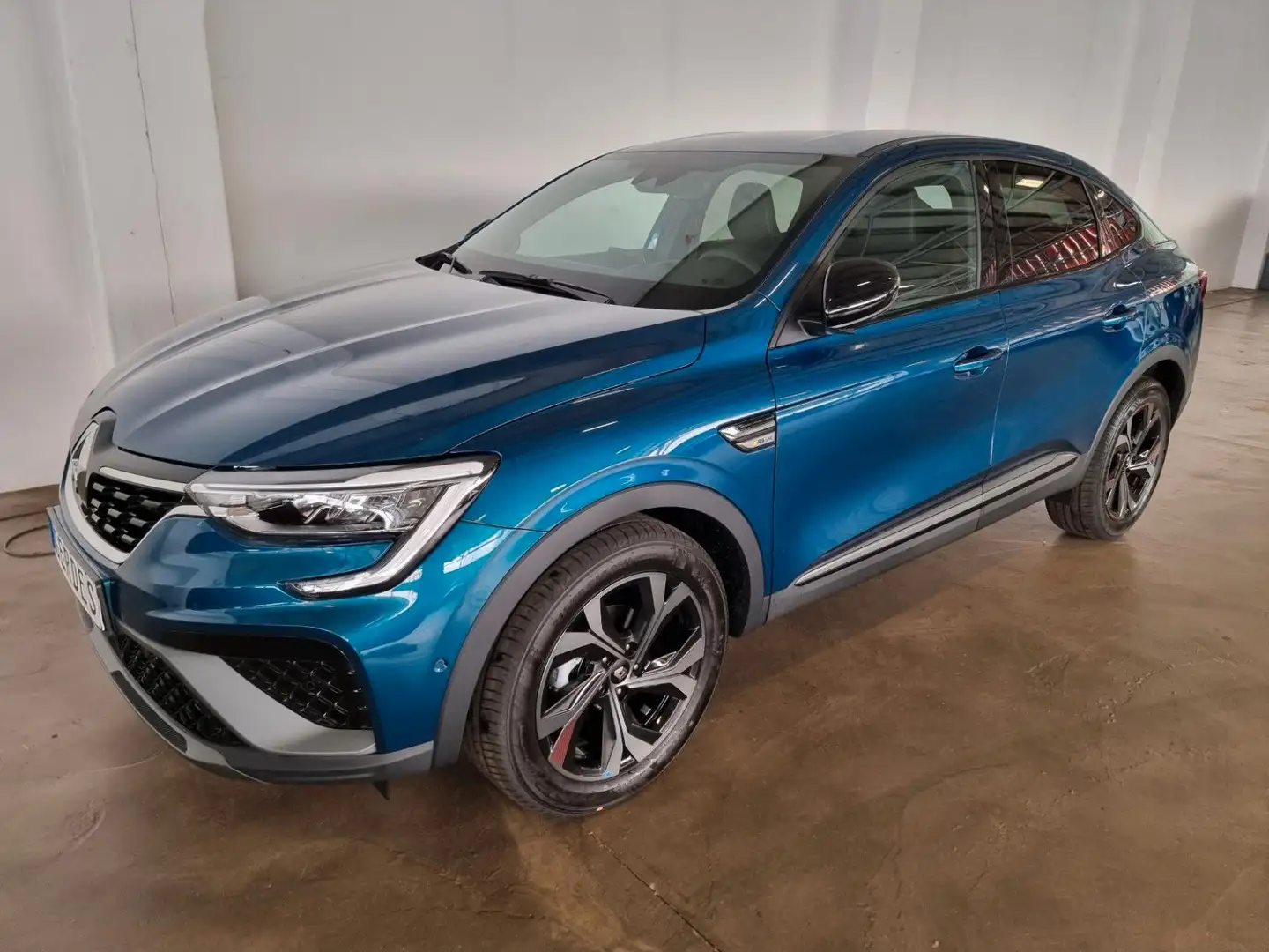 Renault Arkana R.S. Line 160 EDC Blau - 1