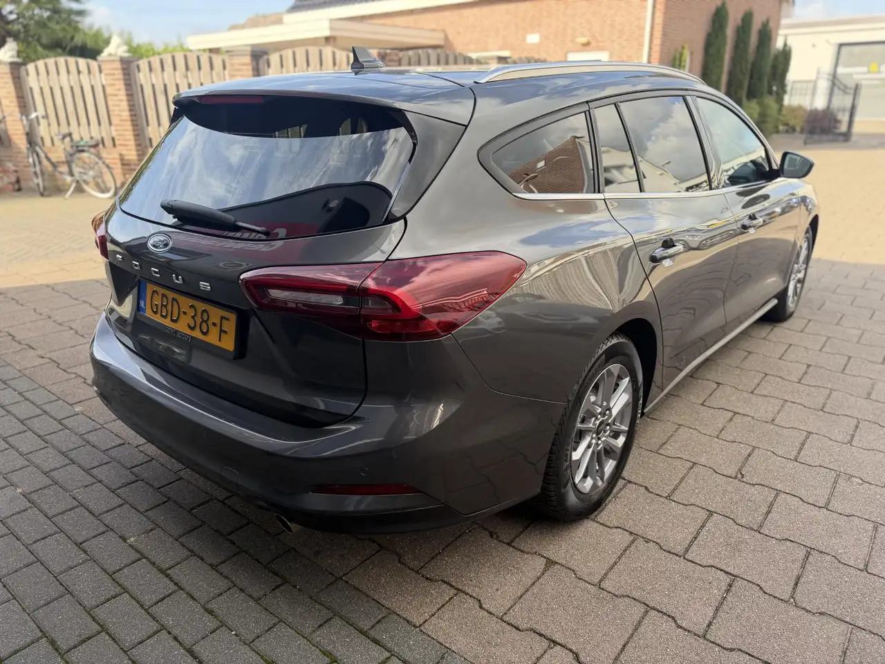 Ford Focus Wagon 1.0 EcoBoost Hybrid Titanium, миниатюра 12