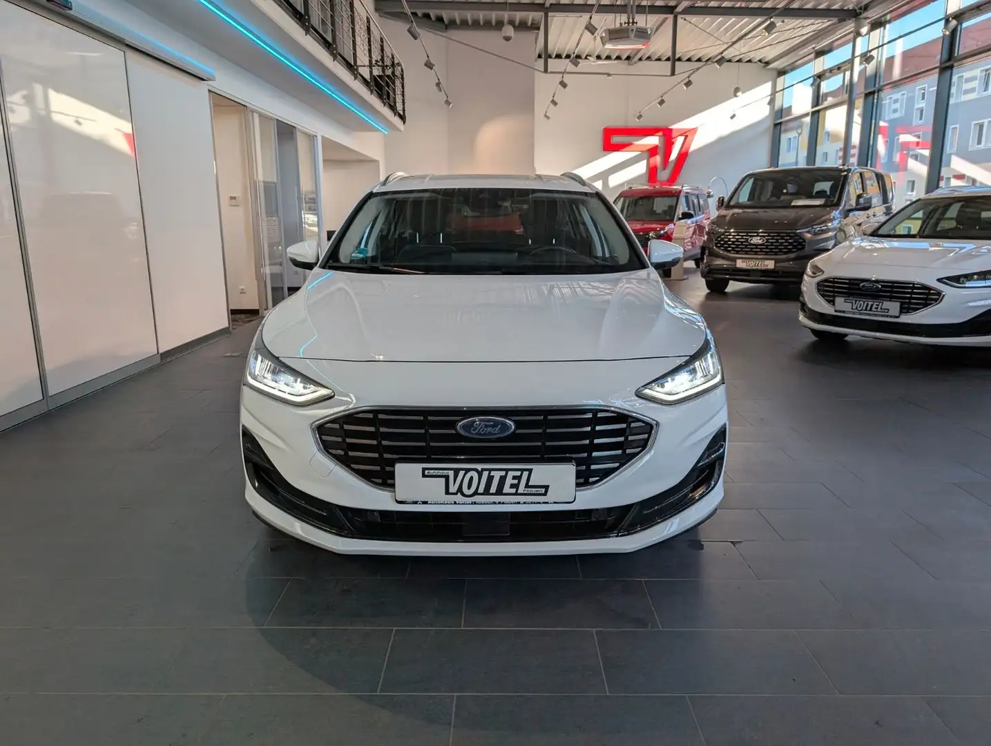 Ford Focus Turnier Titanium X Weiß - 2