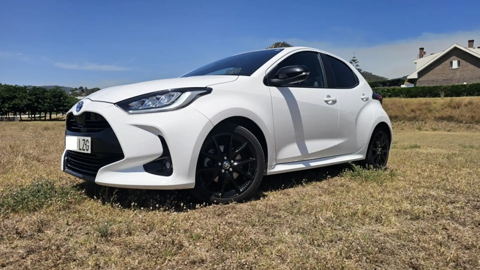 Toyota Yaris 120H 1.5 Style - 1