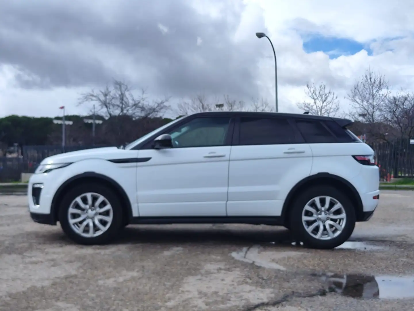 Land Rover Range Rover Todoterreno Automático de 5 Puertas Blanco - 1
