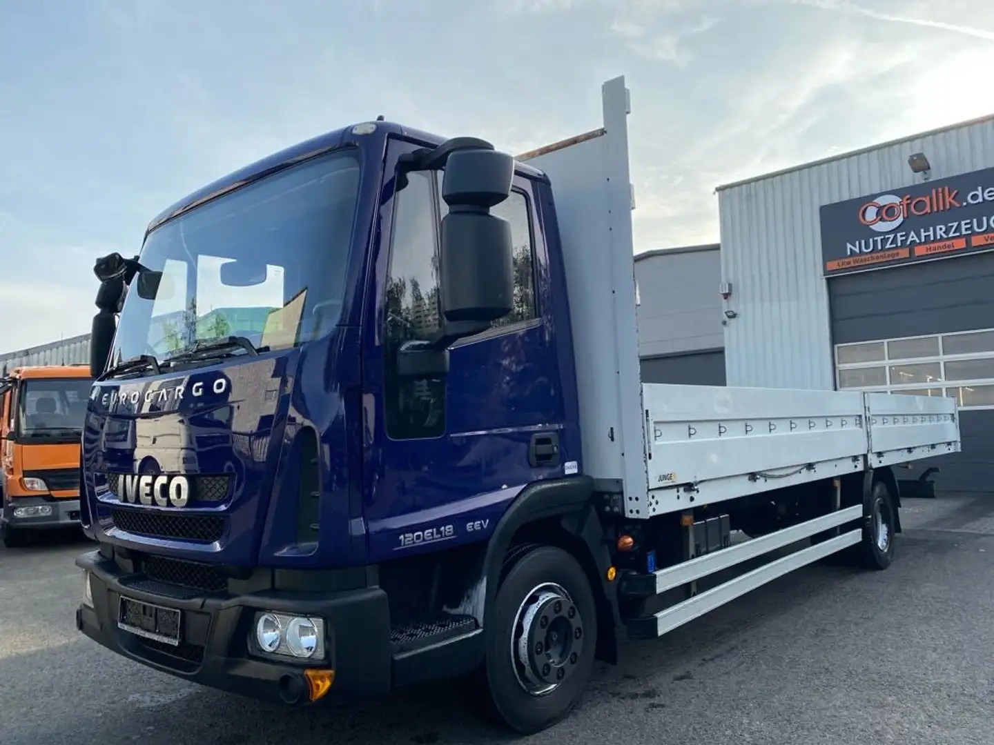 Iveco Lkw offener Kasten Azul - 2