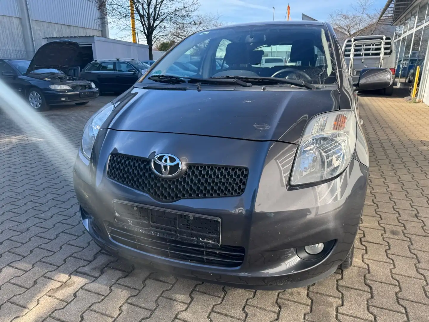 Toyota Yaris Team Klima Alu Grau - 2