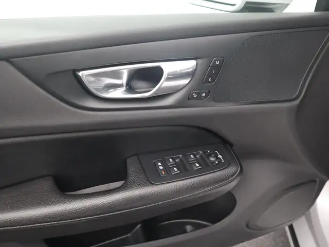 Volvo V60 view 30