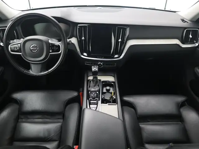 Volvo V60 view 22