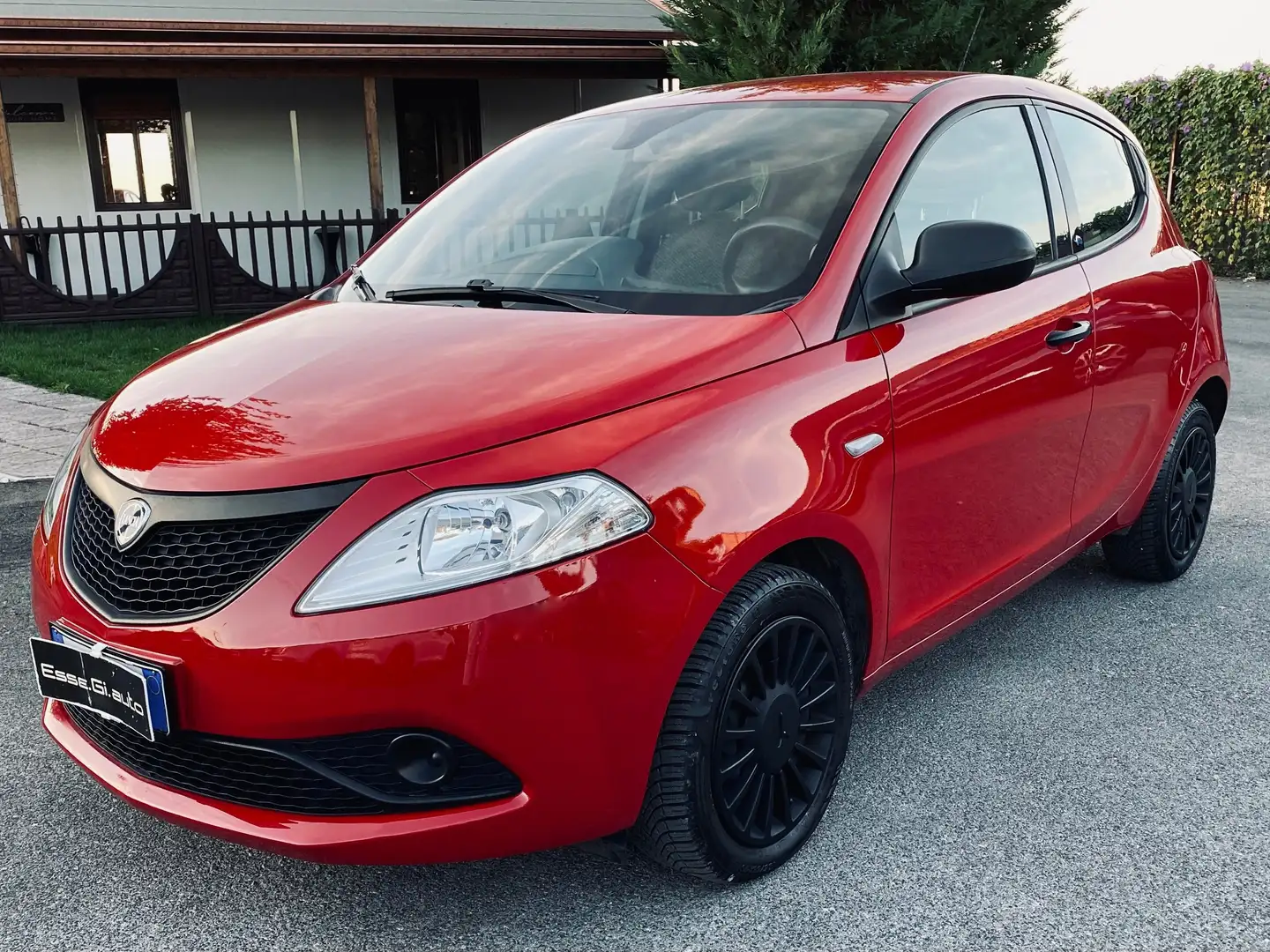 Lancia Ypsilon Silver **POSS.PACK MEDIA**VED.NOTE Rosso - 1