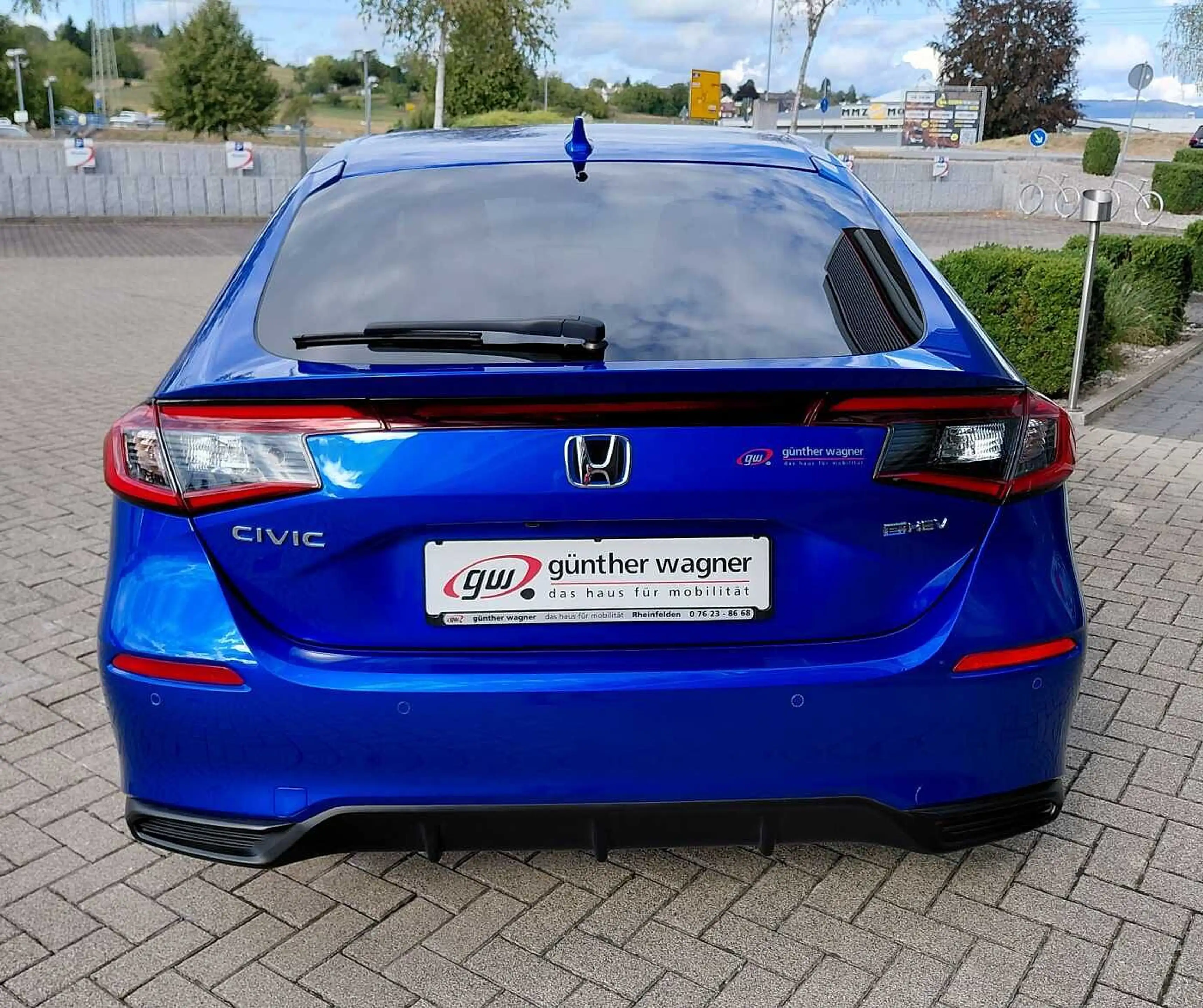 Honda Civic e:HEV 2.0 i-MMD Hybrid Sport — photo 5