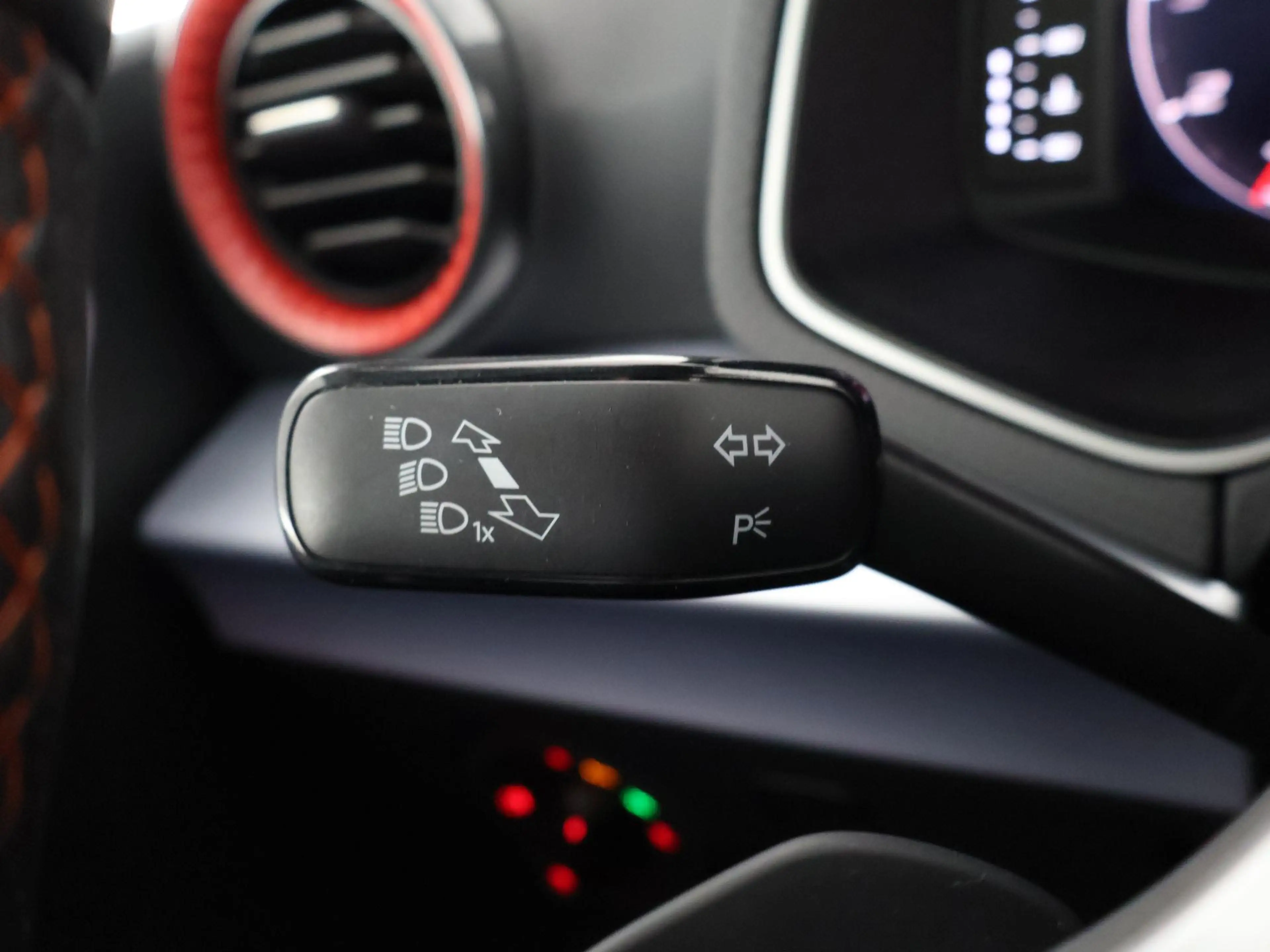 SEAT Arona 1.0 TSI FR BUS.BLACKLINE AUTOMAAT GARANTIE 5-2034* — photo 24