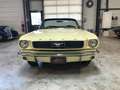 Ford Mustang CABRIOLET V8 Jaune - thumbnail 3