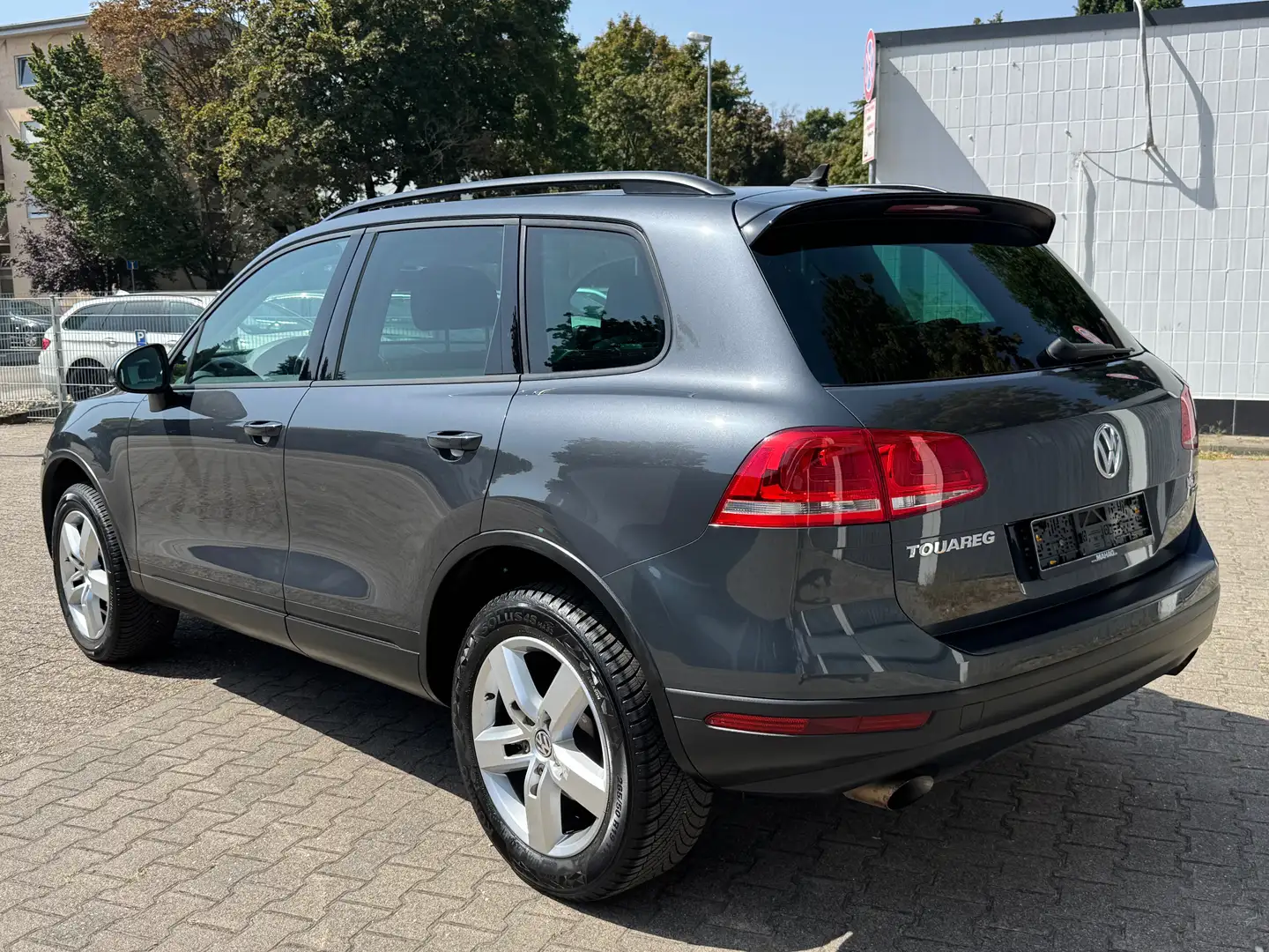 Volkswagen Touareg Touareg 3.0 TDI Blue Motion Automatik 4x4 Grau - 2