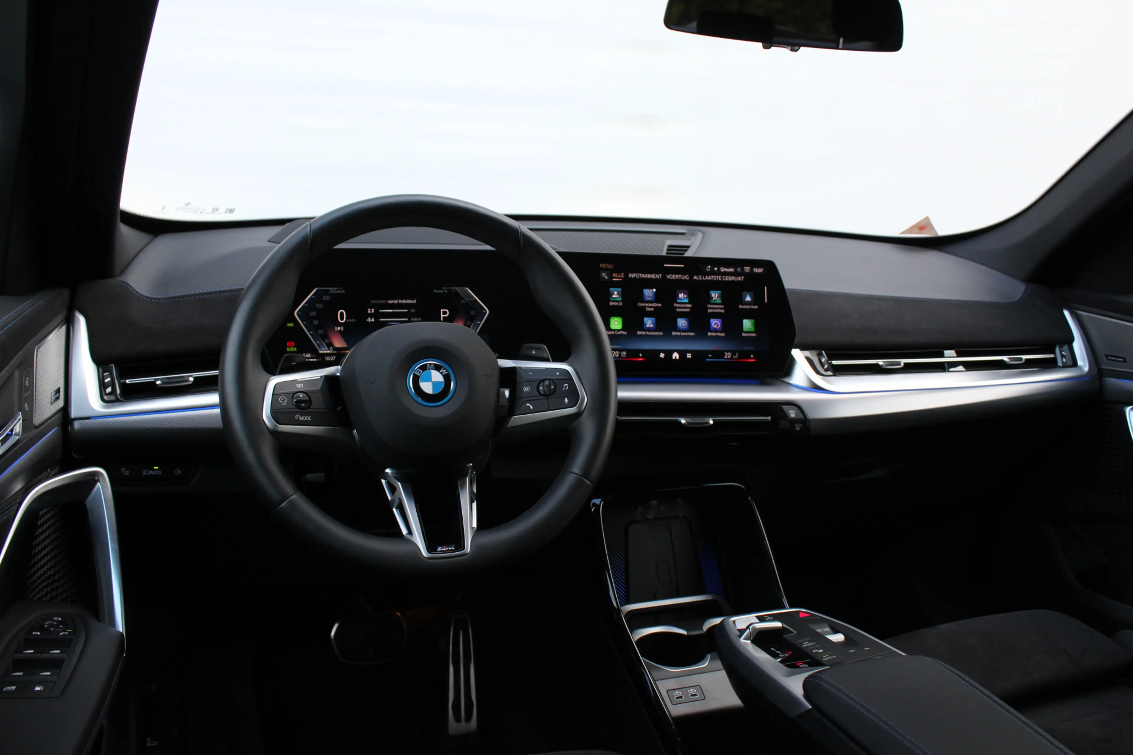 BMW X1 xDrive25e M Sport Automaat / Trekhaak / Panoramada — photo 12