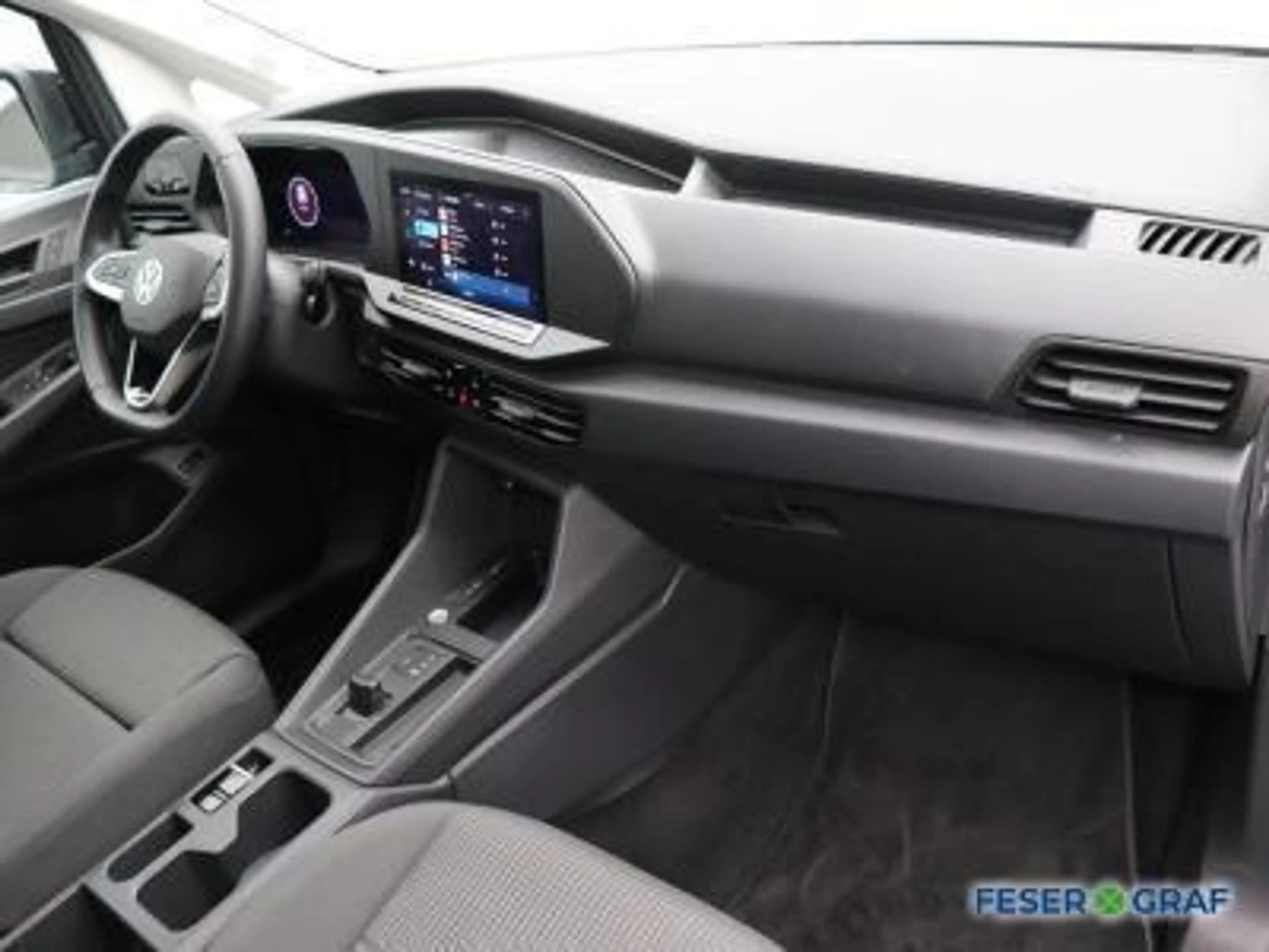 Volkswagen Caddy 1.5TSI e-Hybrid 5Sitze AHK PDC Sitzheizung — photo 5