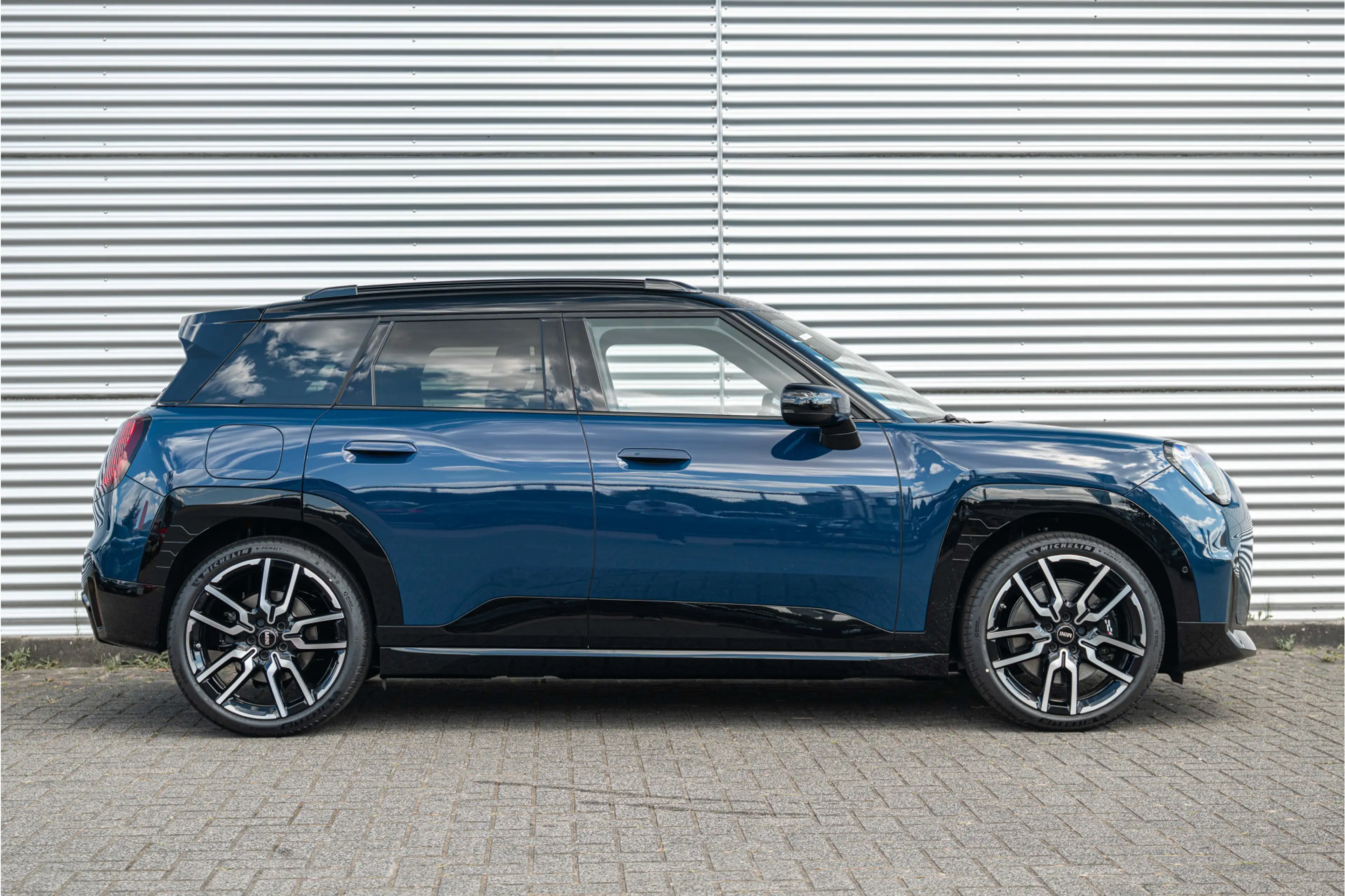 MINI Aceman SE / JCW / Pakket M / 19" John Cooper Works Lap Sp — photo 15