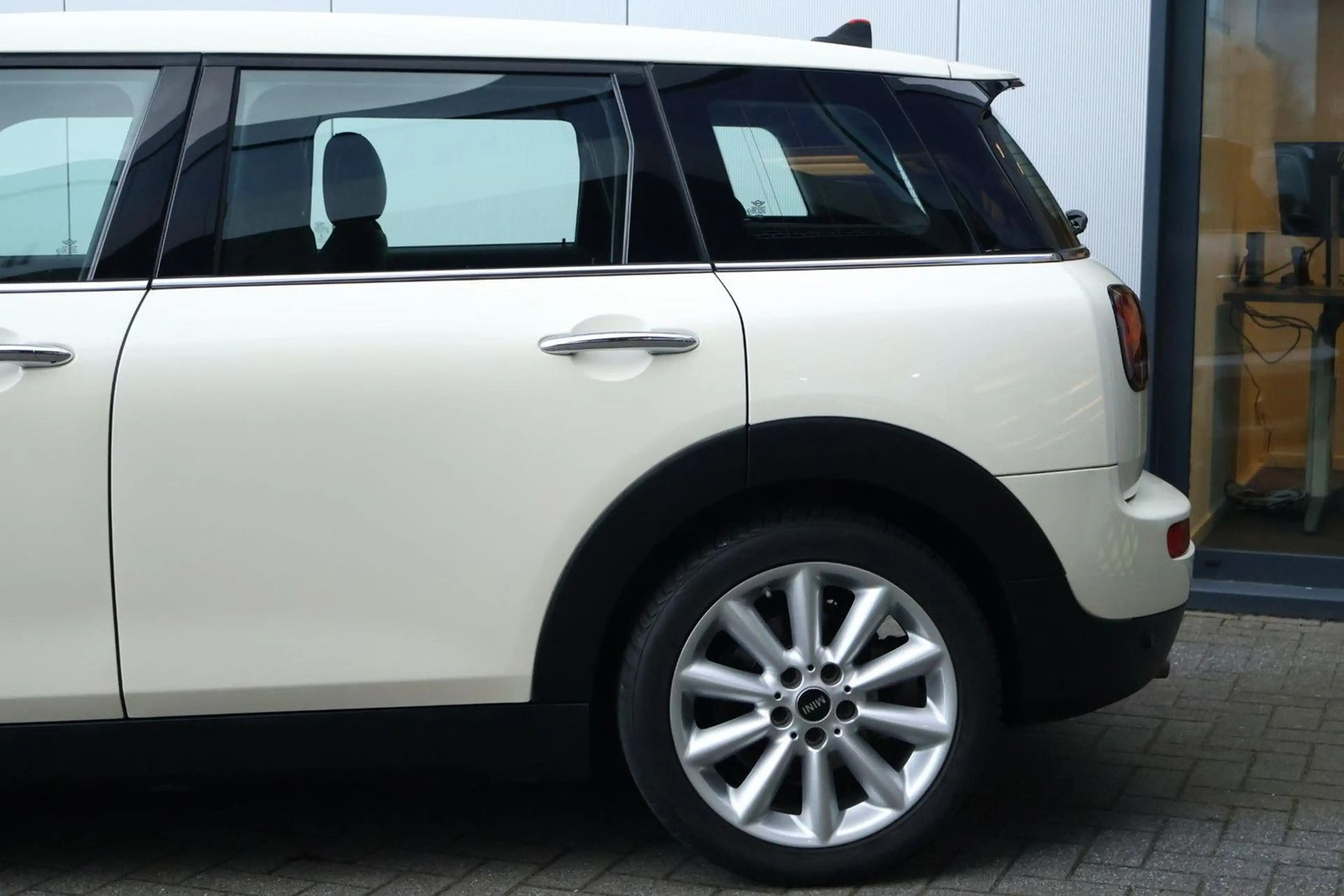 MINI One Clubman 1.5 Business Edition / Apple Carplay — photo 5