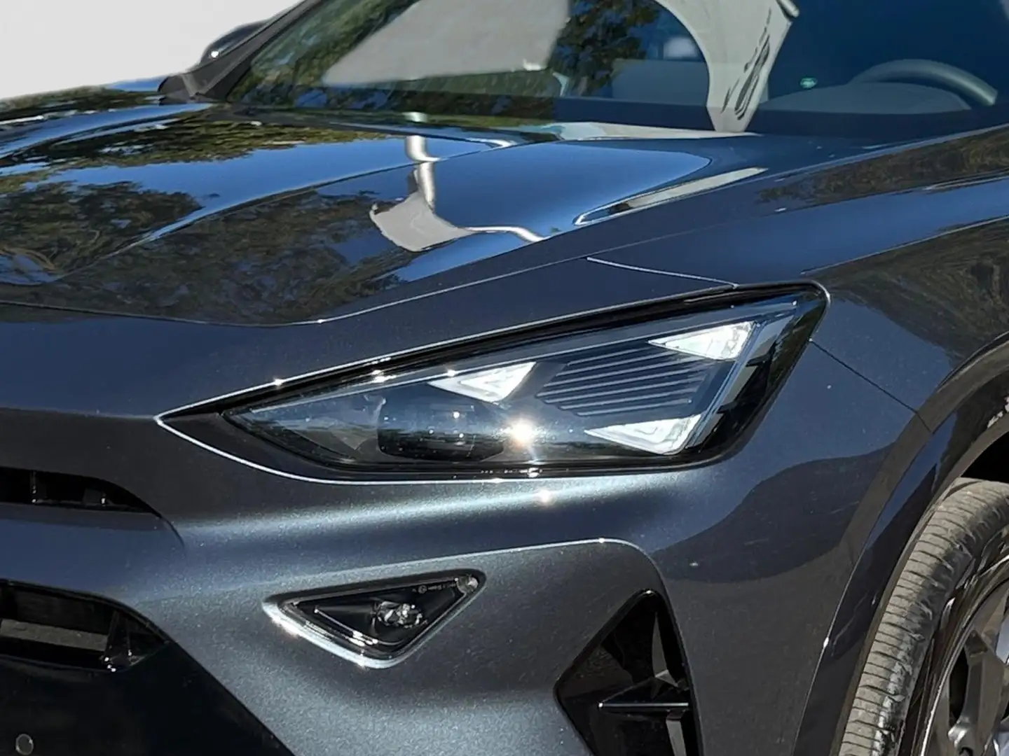 CUPRA Formentor 1.5 eTSI DSG ACC LED SHZ Kamera Grijs - 2