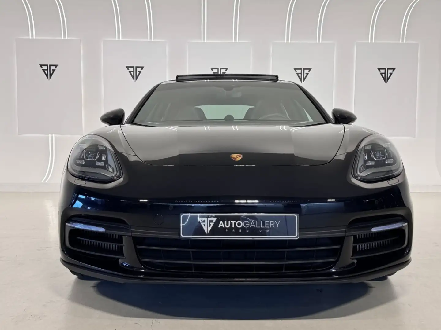Porsche Panamera 4 e-Hybrid Negro - 2