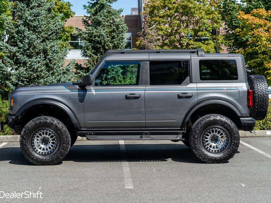 2024 Ford Bronco Black Diamond, 20K Upgrades, Fox Suspension, KMC — снимка 1