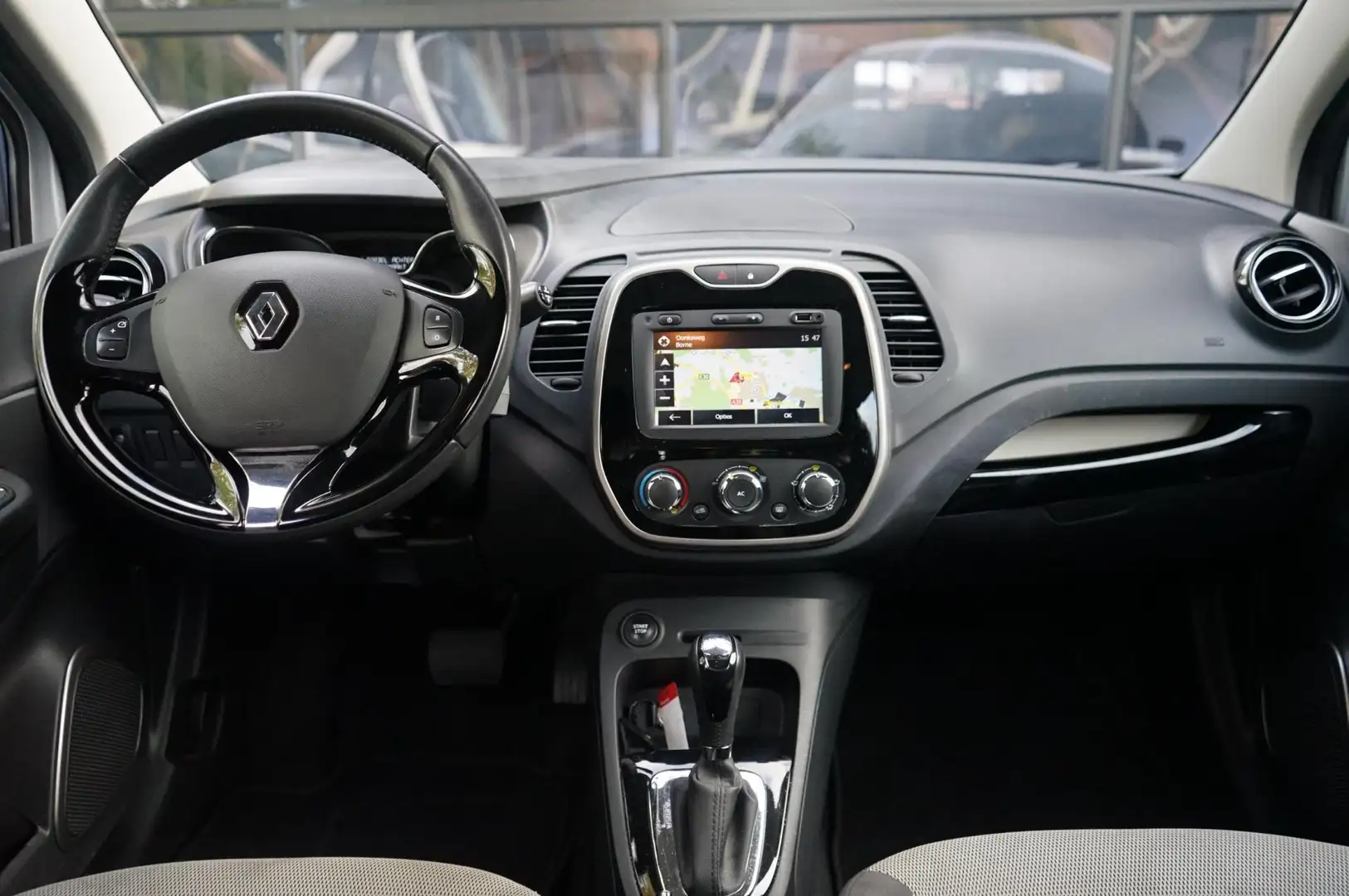 Renault Captur 1.2 TCe Expression, Navi, Airco, Bluetooth, CC, El Grijs - 2