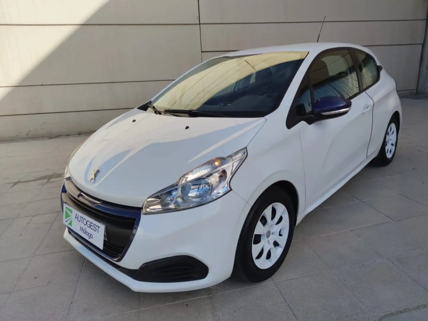 Peugeot 208 1.0 PureTech Like 68 Blanc - 1