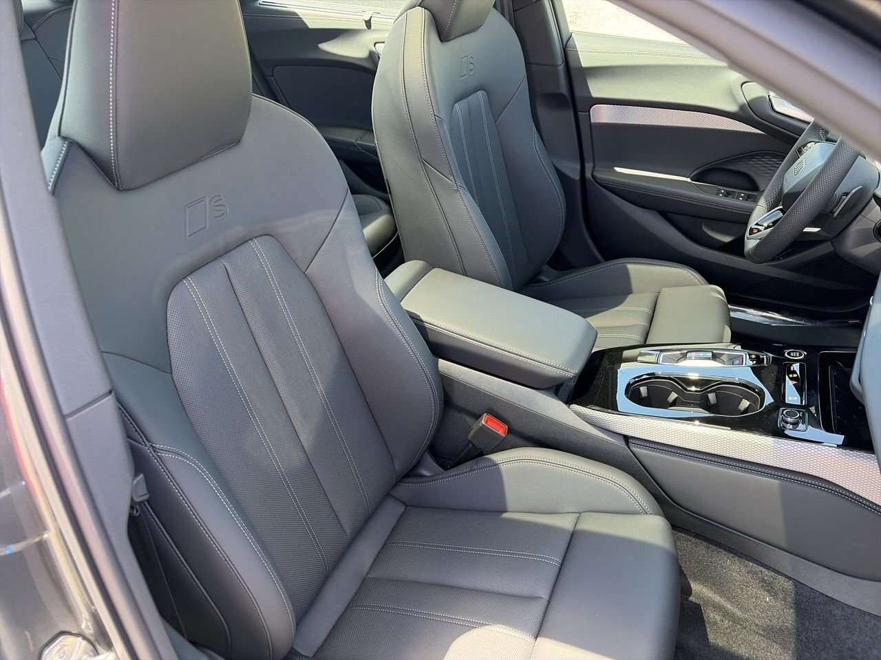 2026 Audi A5 TFSI Progressiv PROGRESSIV | COMFORT INTERIOR | 20 thumb 31