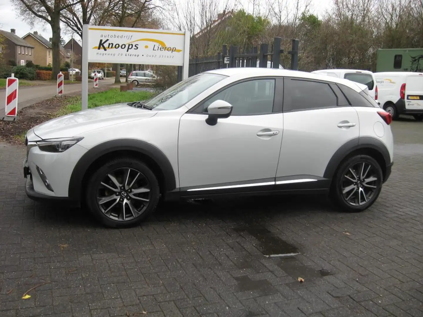 Mazda CX-3 2.0 SkyActiv-G 150 GT-M 4WD Wit - 2
