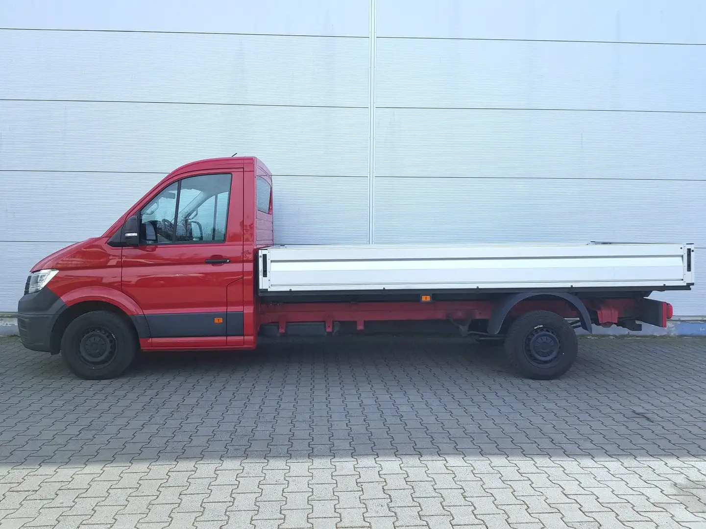 Volkswagen Crafter Pritsche Pritsche 35 DOKA EcoProfi FWD m Červená - 1