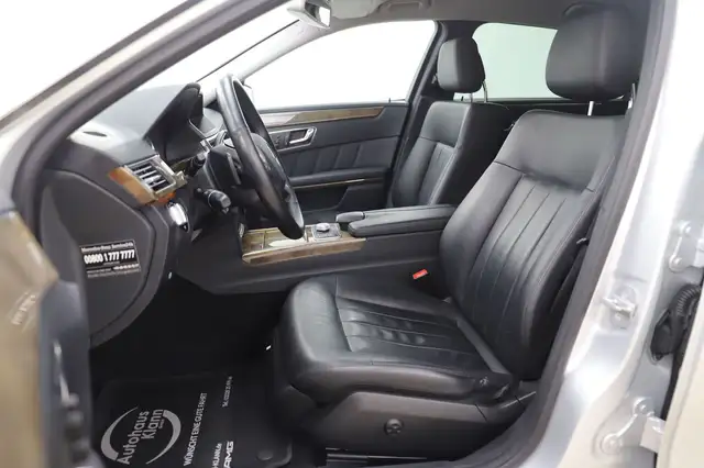 Mercedes-Benz E-Class view 9