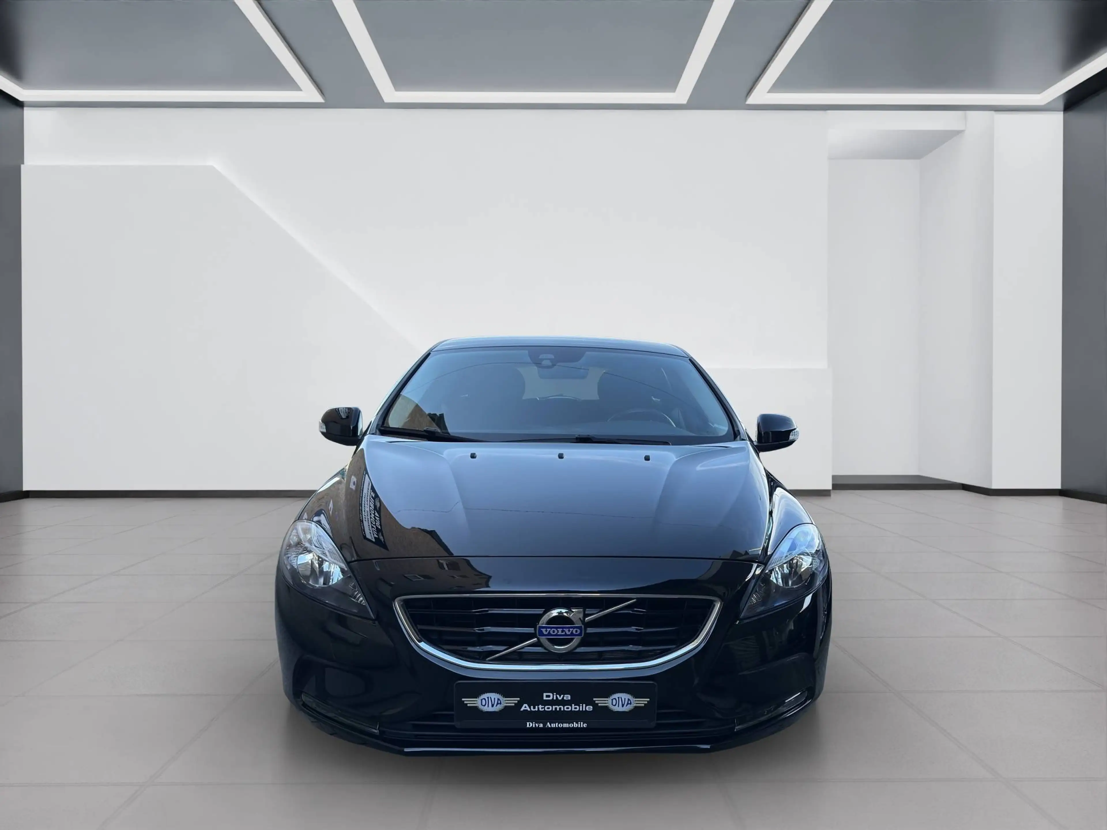 Volvo V40 1.5 You! — photo 5