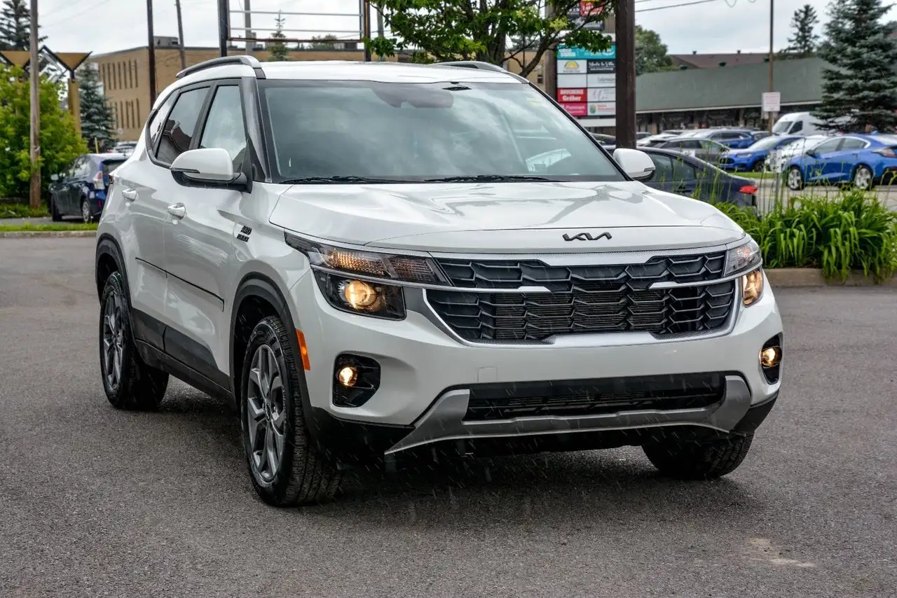 Kia Seltos снимка Kia Seltos