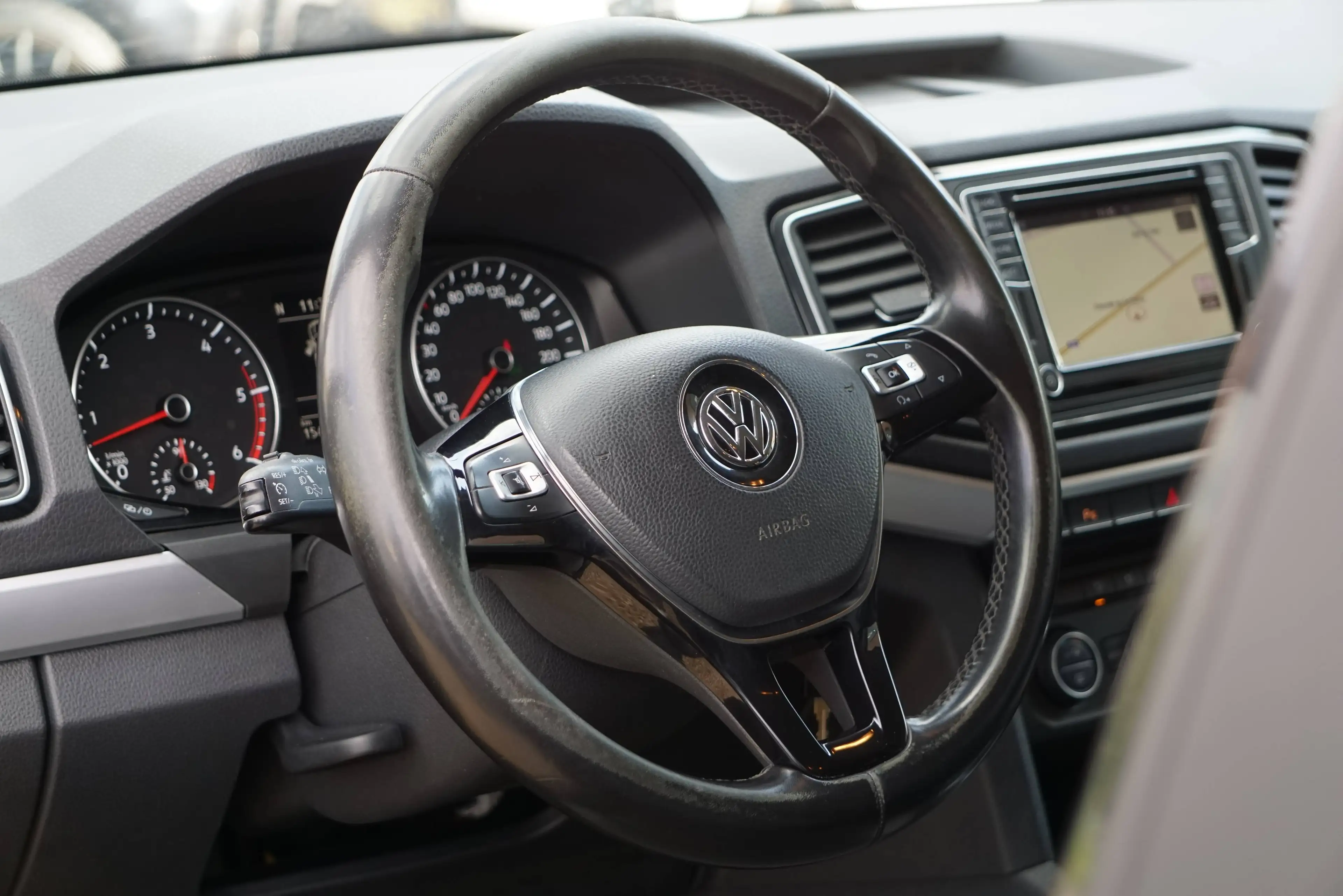 Volkswagen Amarok 3.0 V6 TDi 4Motion Highline TVA-BTW RECUP / CARNET COMPLET AUTO HARDTOP NAVI CAMERA UTILITAIRE — photo 7