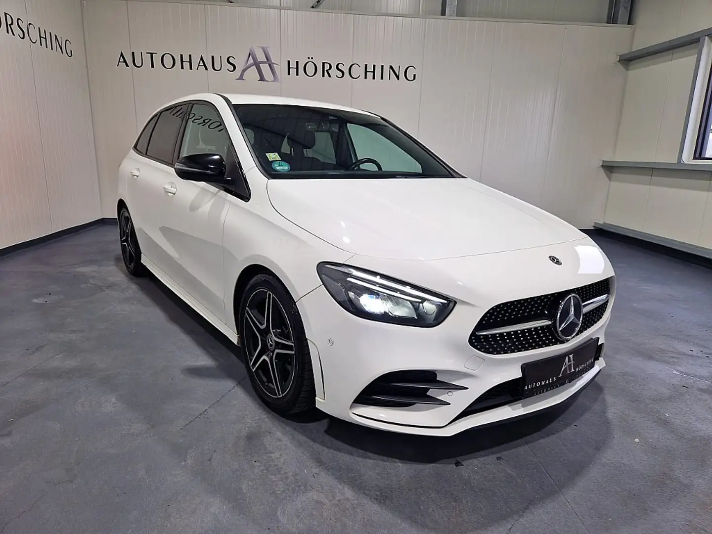 Mercedes-Benz B 180 d Aut. Weiß - 1